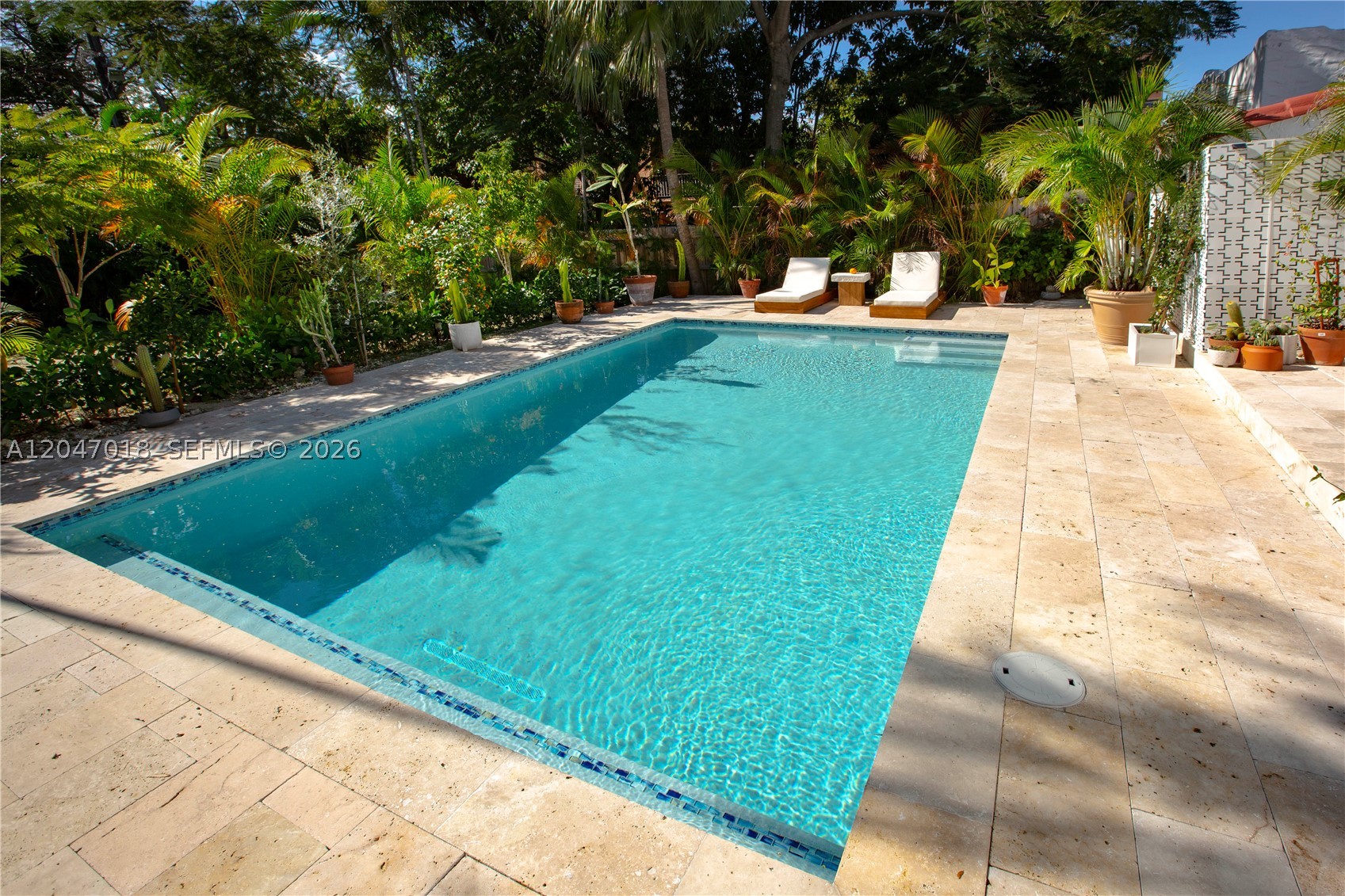 3616 SW 26th St, Miami FL 33133