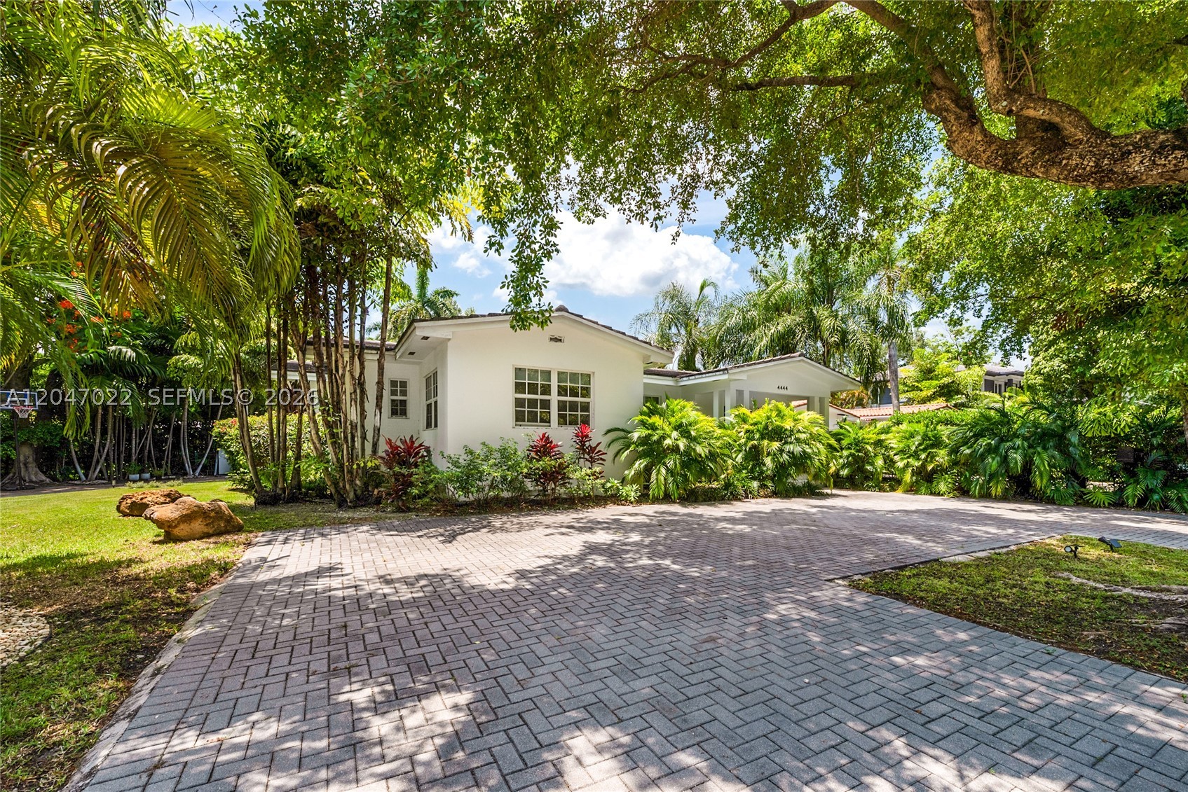 4444 Ingraham Hwy, Coral Gables FL 33133