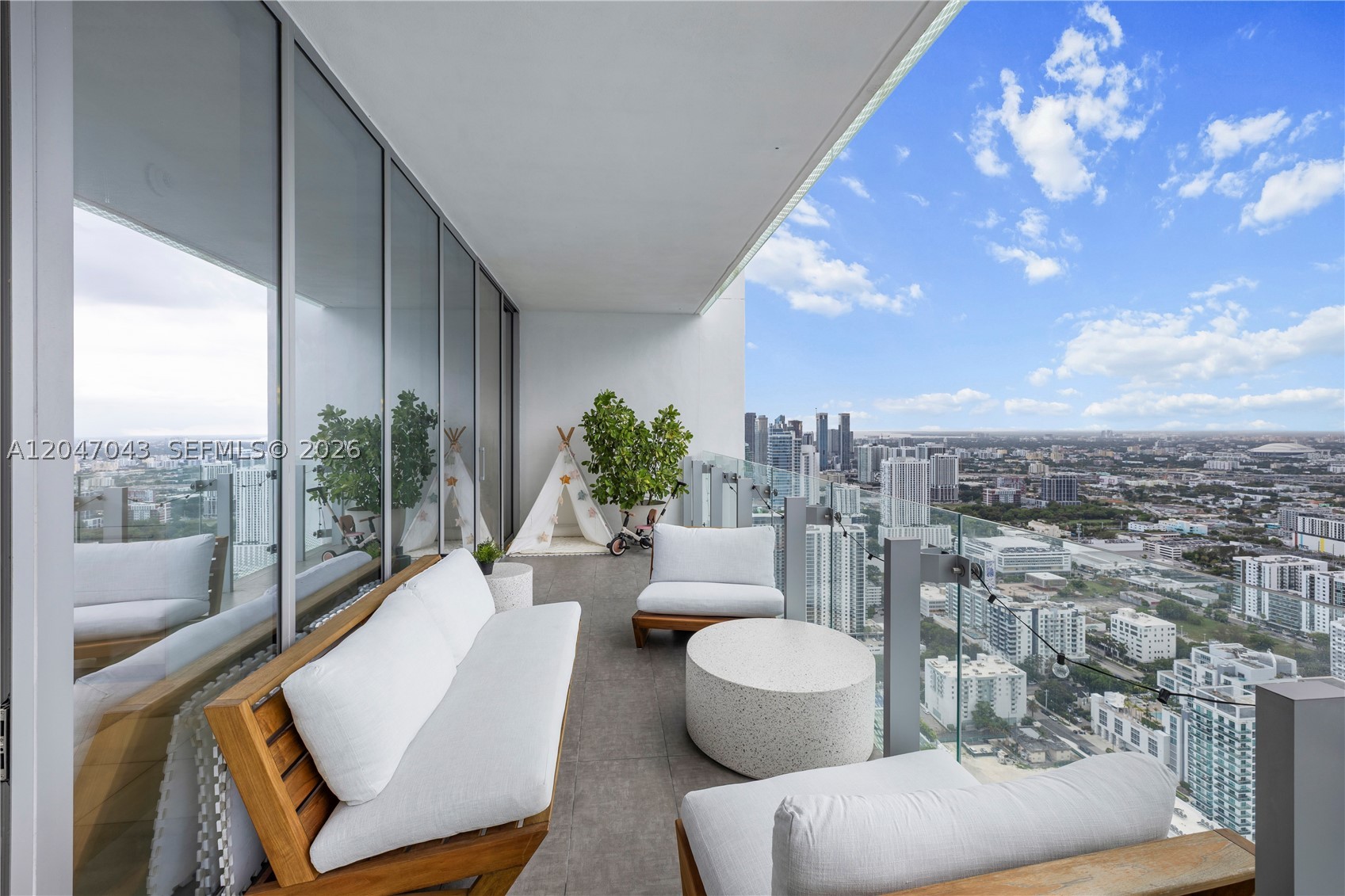 700 NE 26th Ter #5006, Miami FL 33137