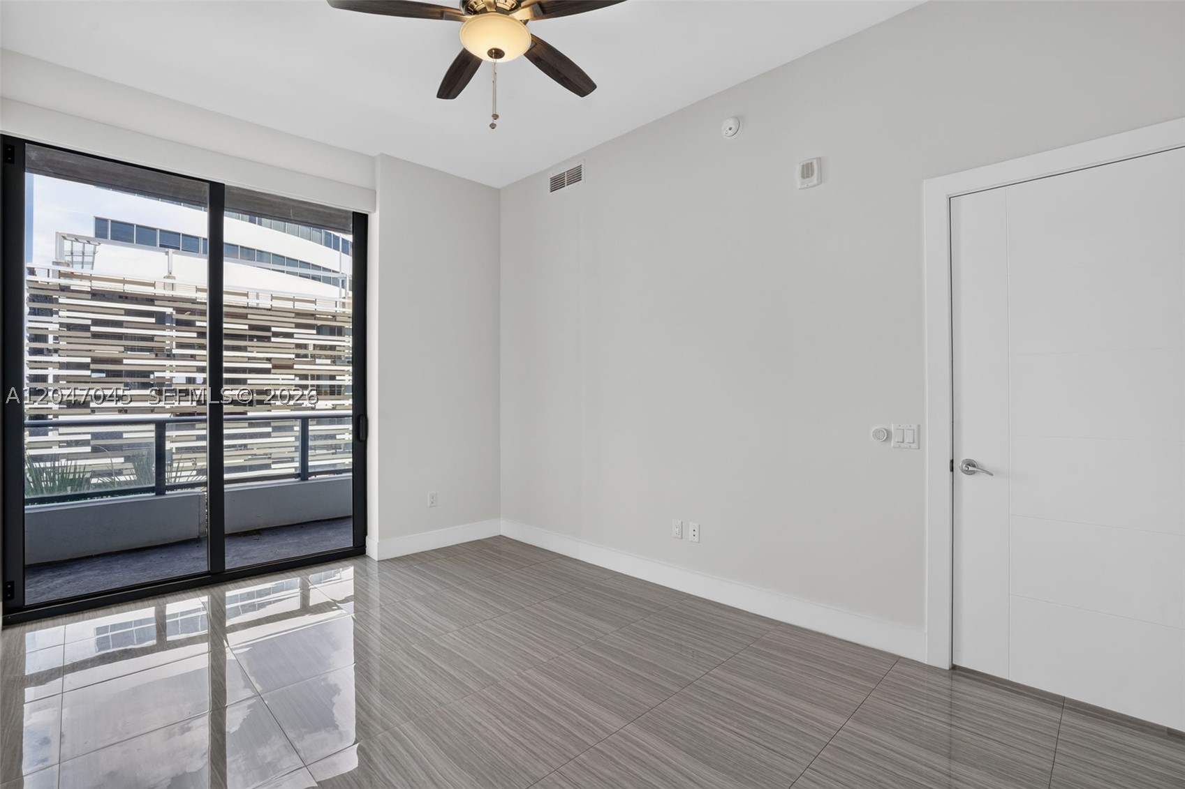 2960 NE 207th St #505, Aventura FL 33180
