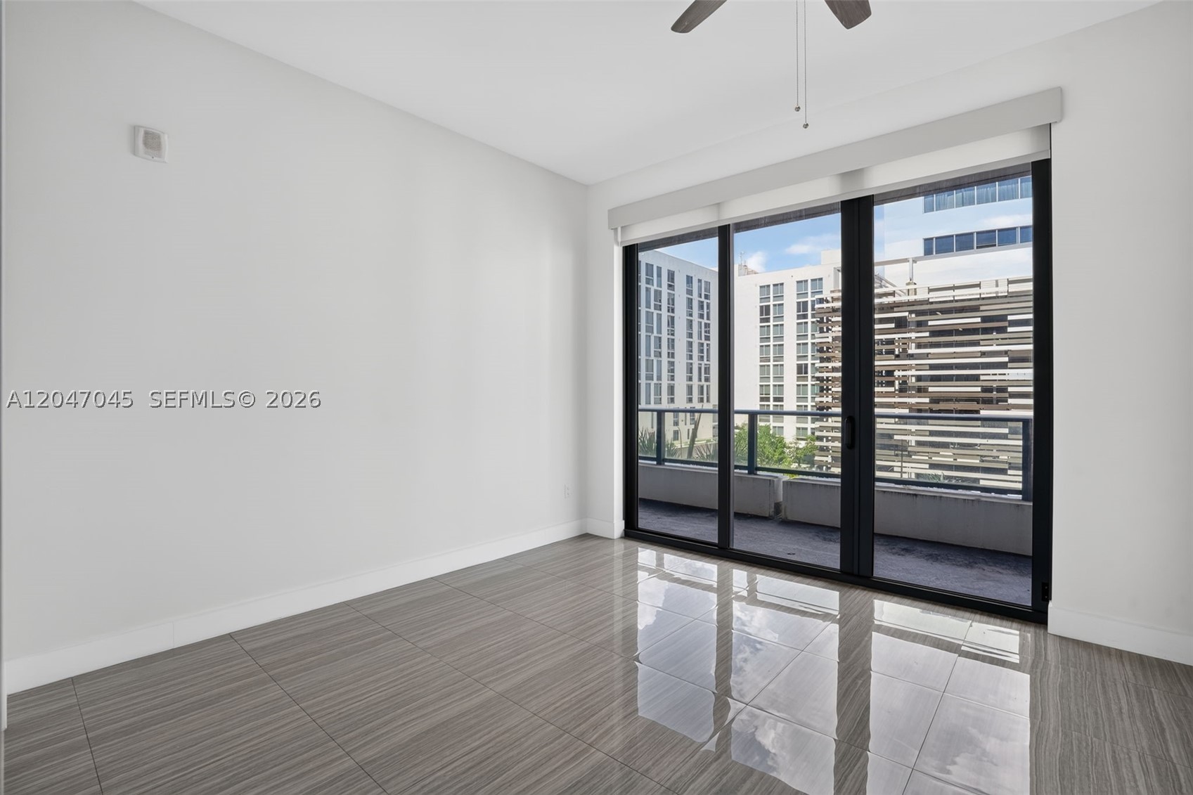 2960 NE 207th St #505, Aventura FL 33180