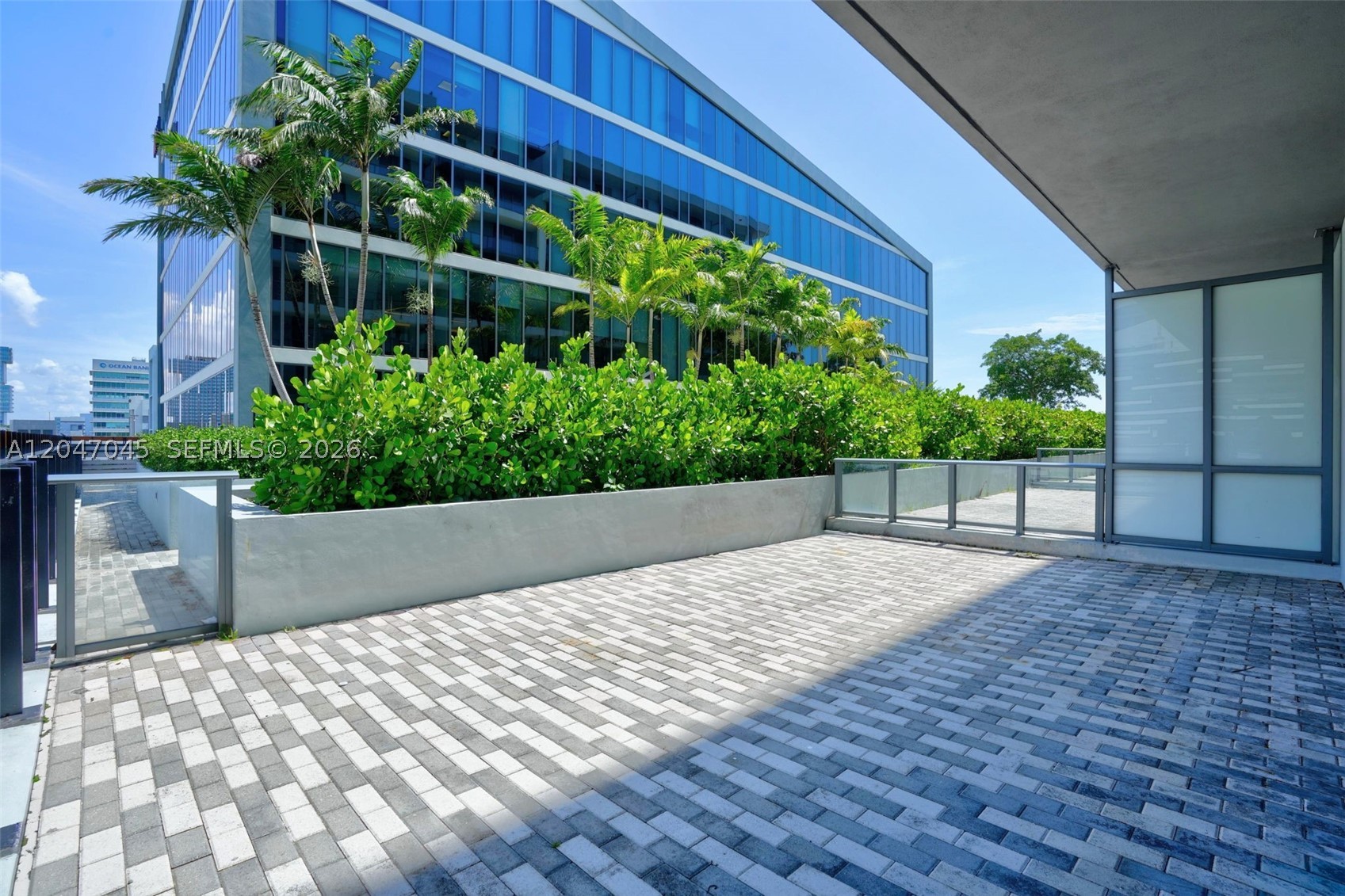 2960 NE 207th St #505, Aventura FL 33180