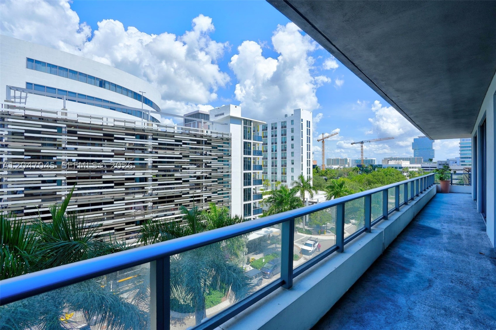 2960 NE 207th St #505, Aventura FL 33180
