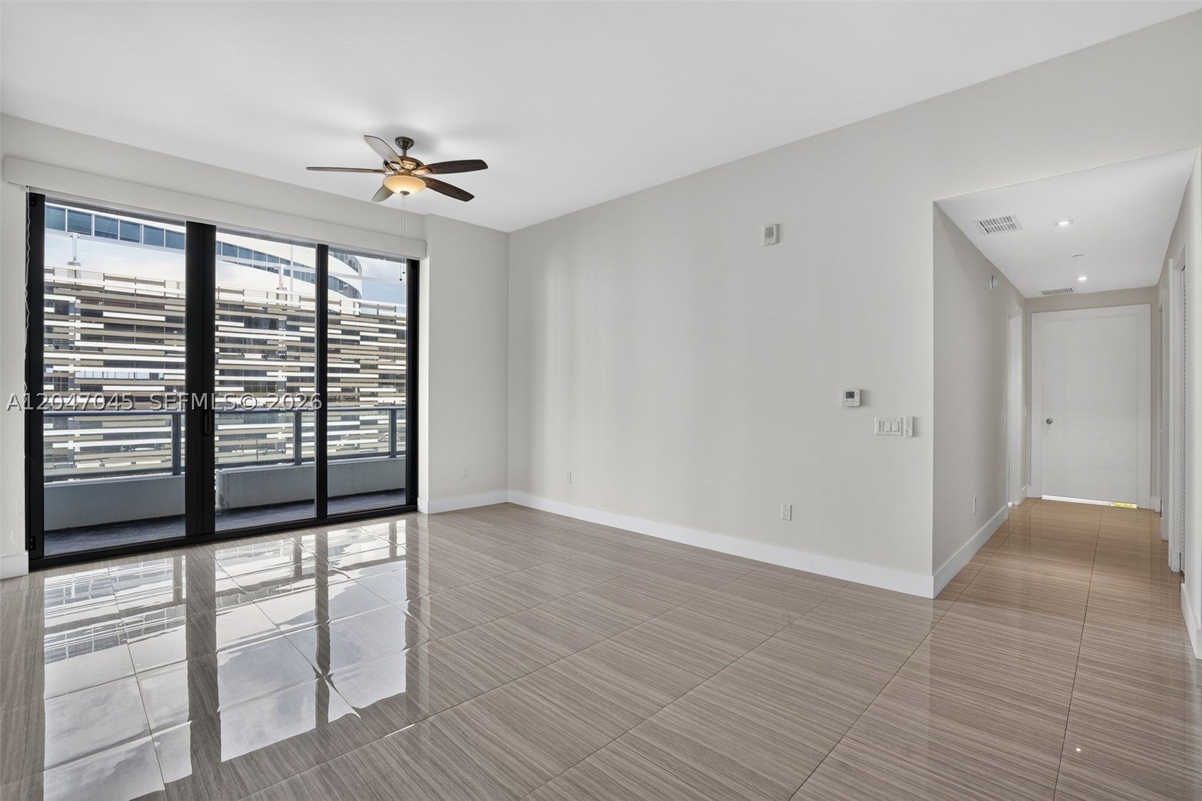 2960 NE 207th St #505, Aventura FL 33180