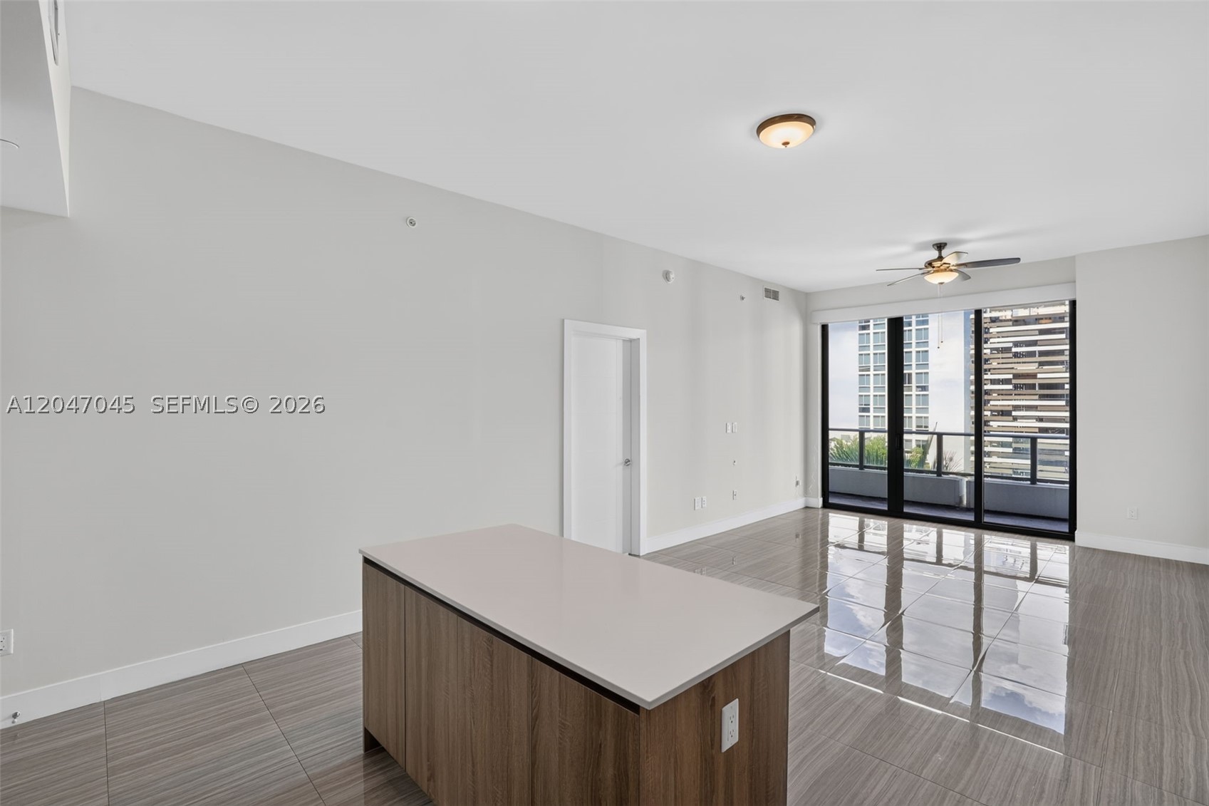 2960 NE 207th St #505, Aventura FL 33180