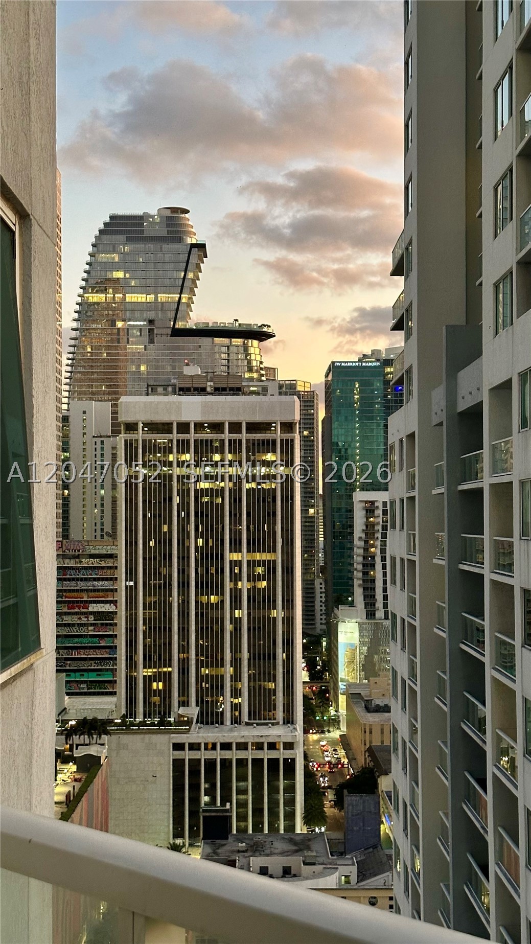 244 Biscayne Blvd #2610, Miami FL 33132