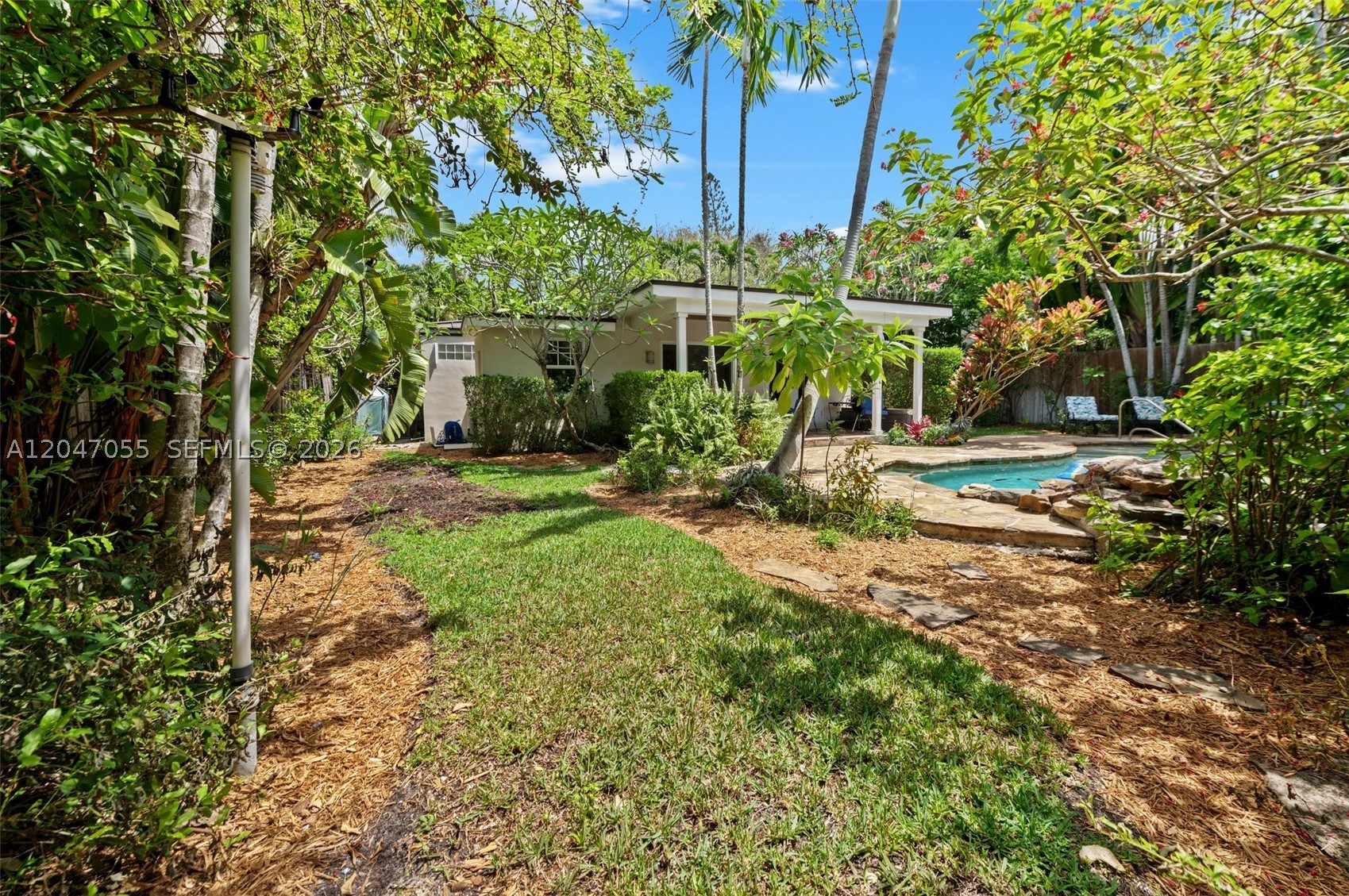 4054 Bonita Ave, Miami FL 33133