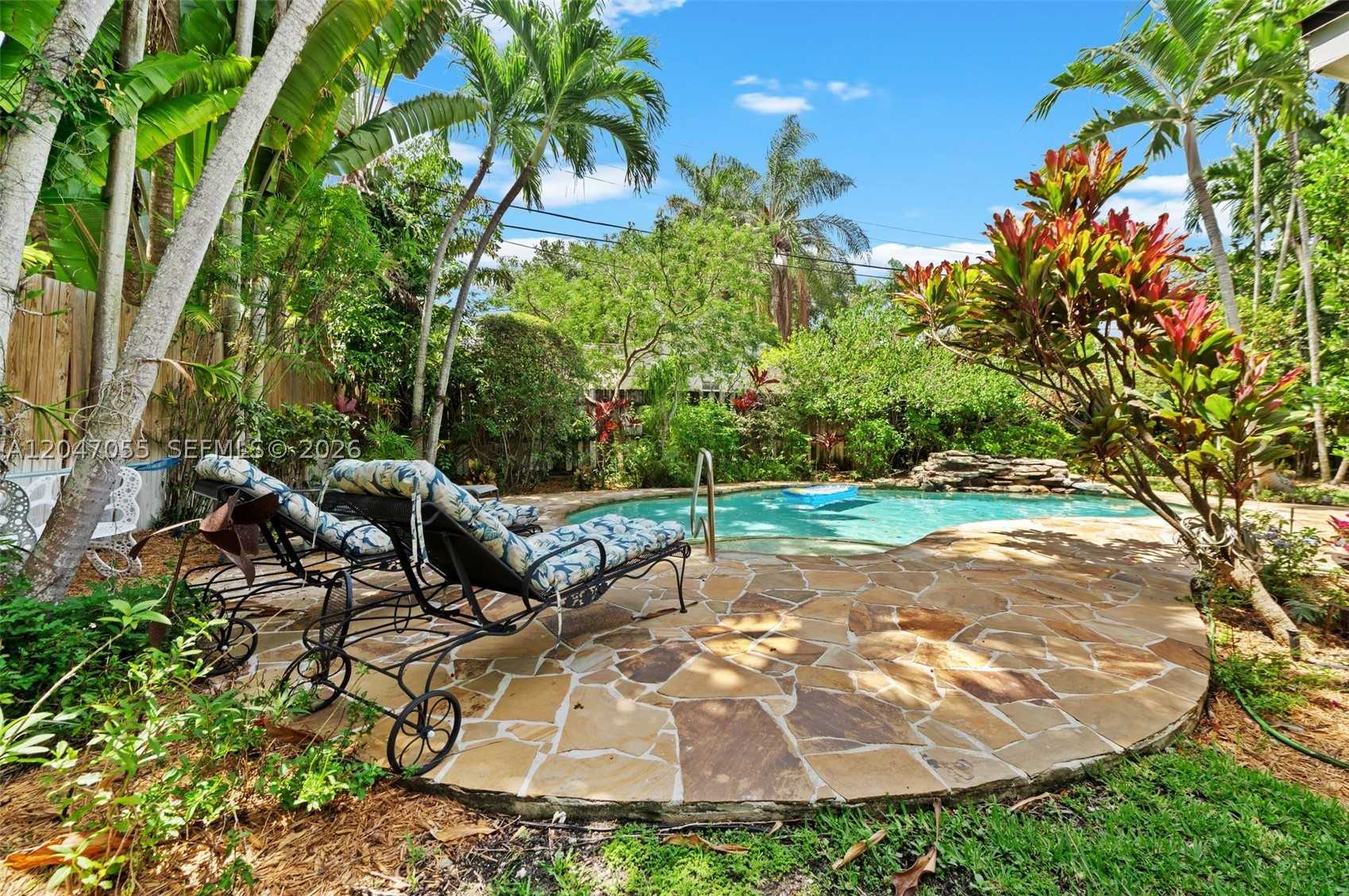 4054 Bonita Ave, Miami FL 33133