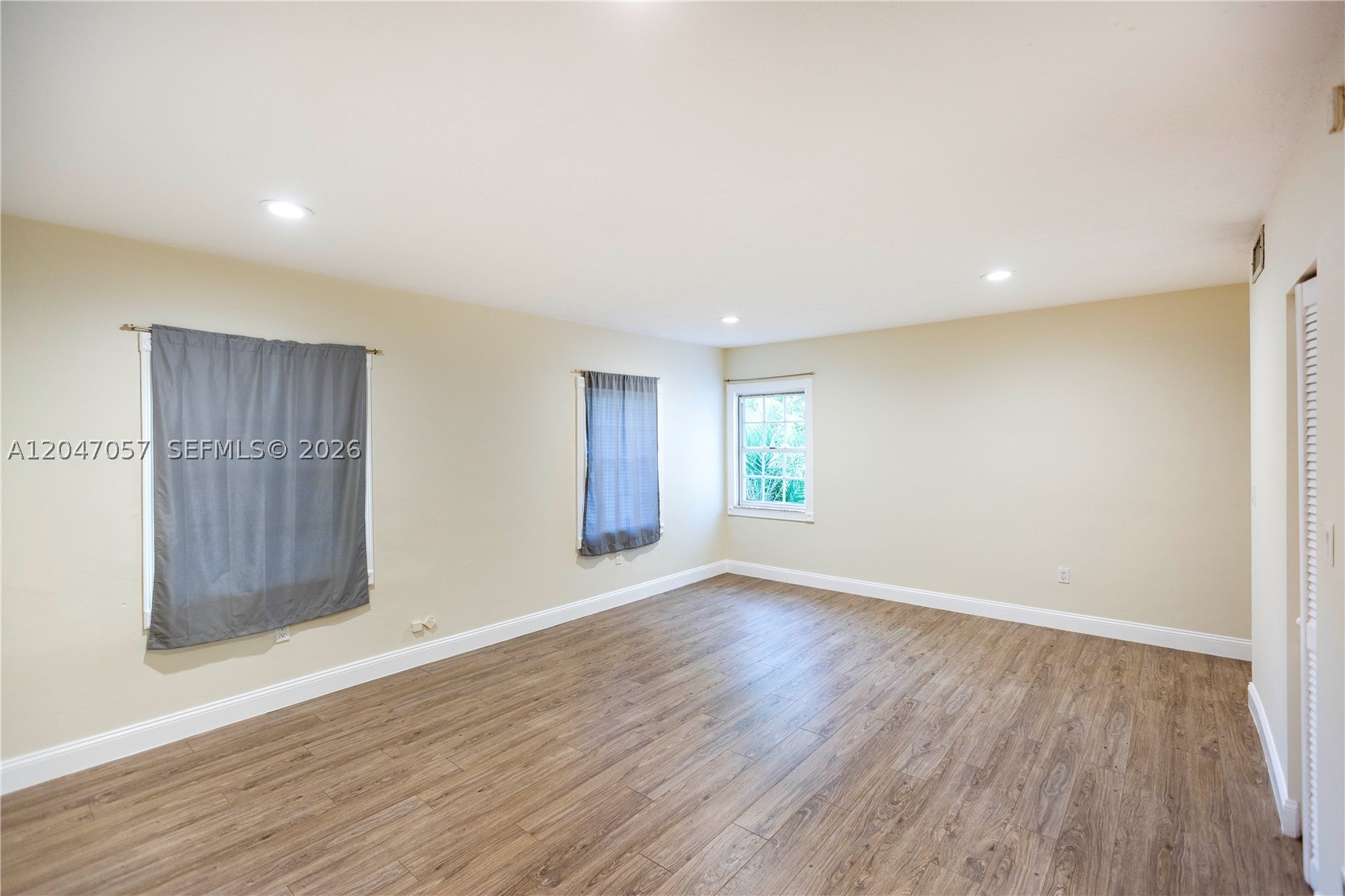 5451 SW 80th St, Miami FL 33143