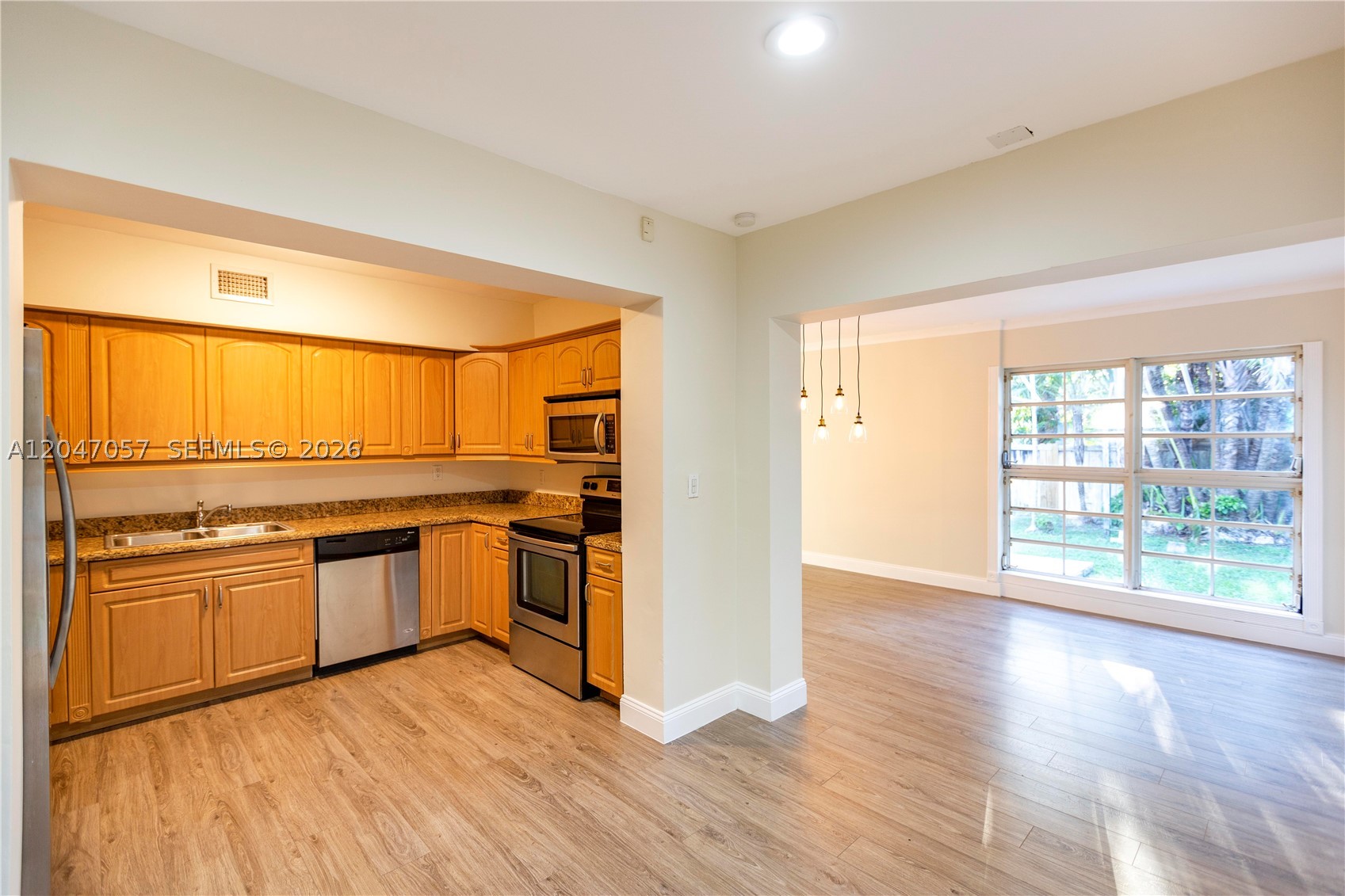 5451 SW 80th St, Miami FL 33143