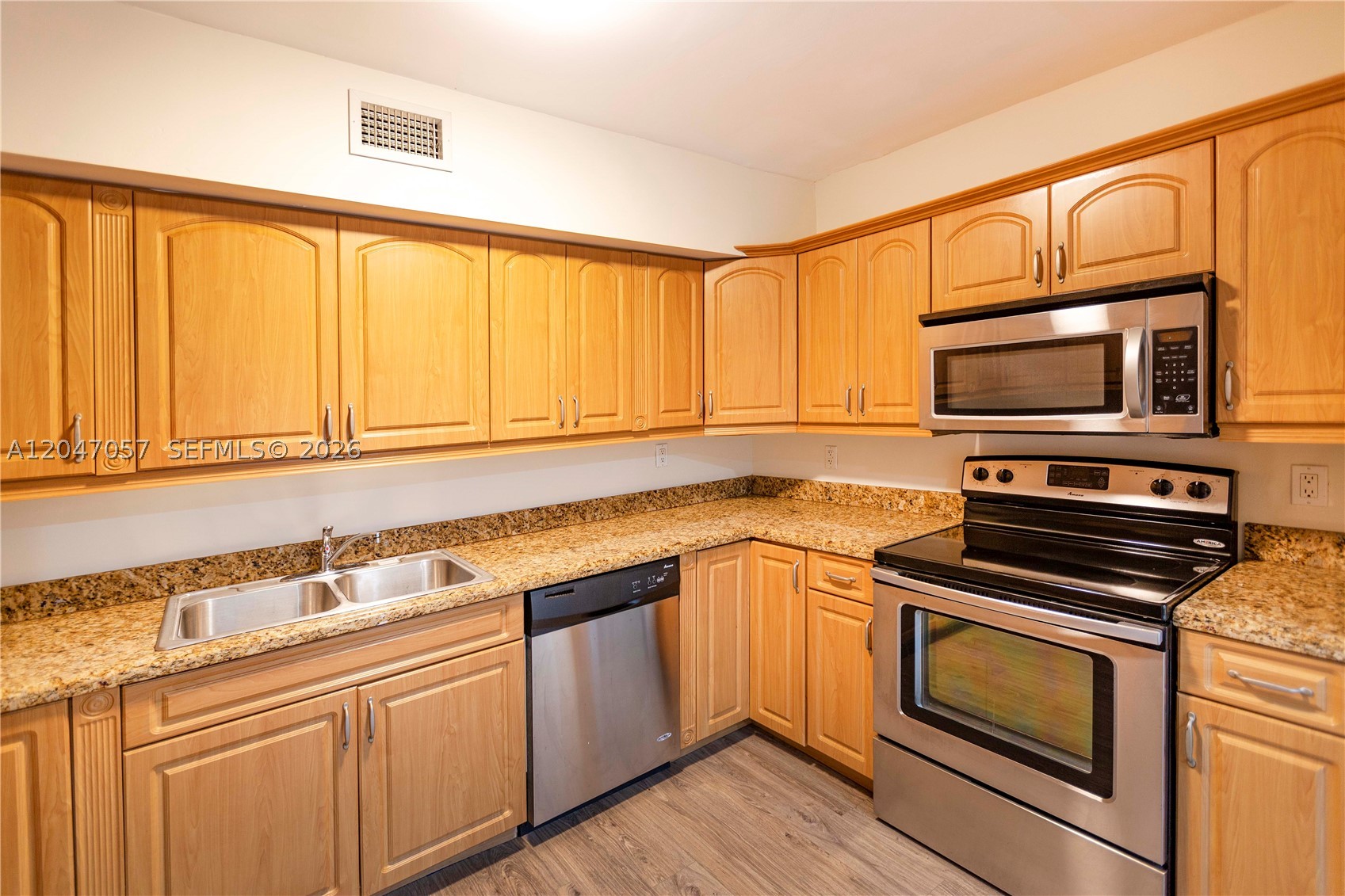5451 SW 80th St, Miami FL 33143