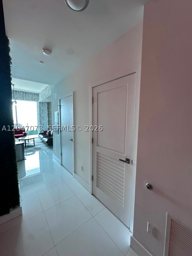 Miami FL 33131 - A12047073