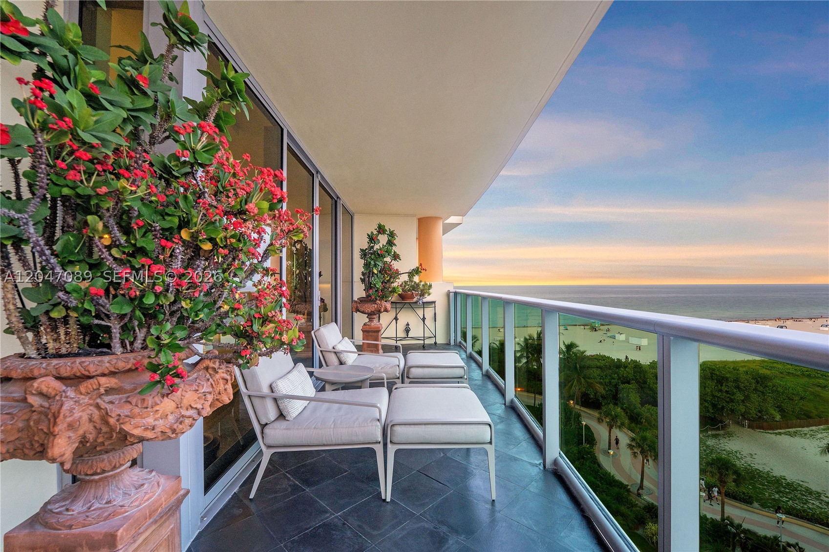 1455 Ocean Dr #904, Miami Beach FL 33139