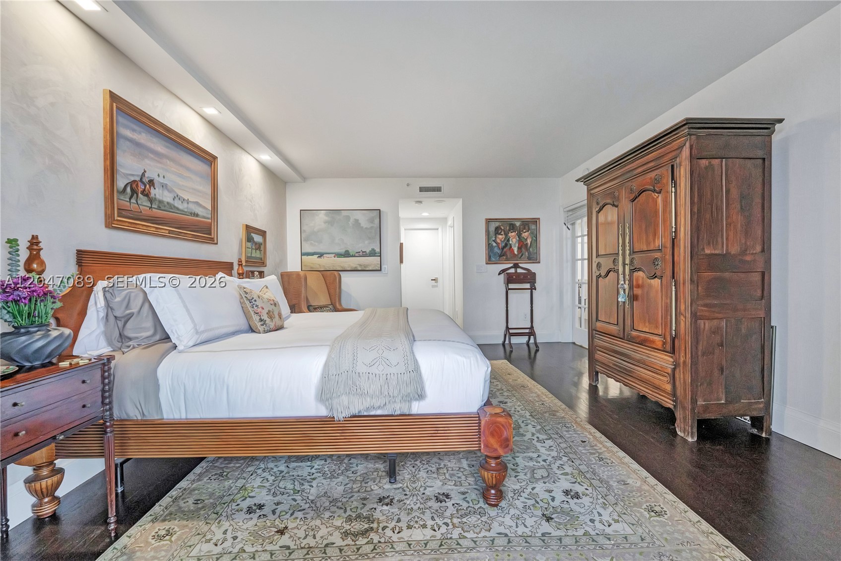 1455 Ocean Dr #904, Miami Beach FL 33139