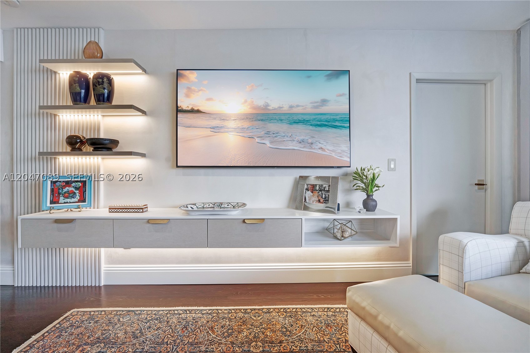 1455 Ocean Dr #904, Miami Beach FL 33139