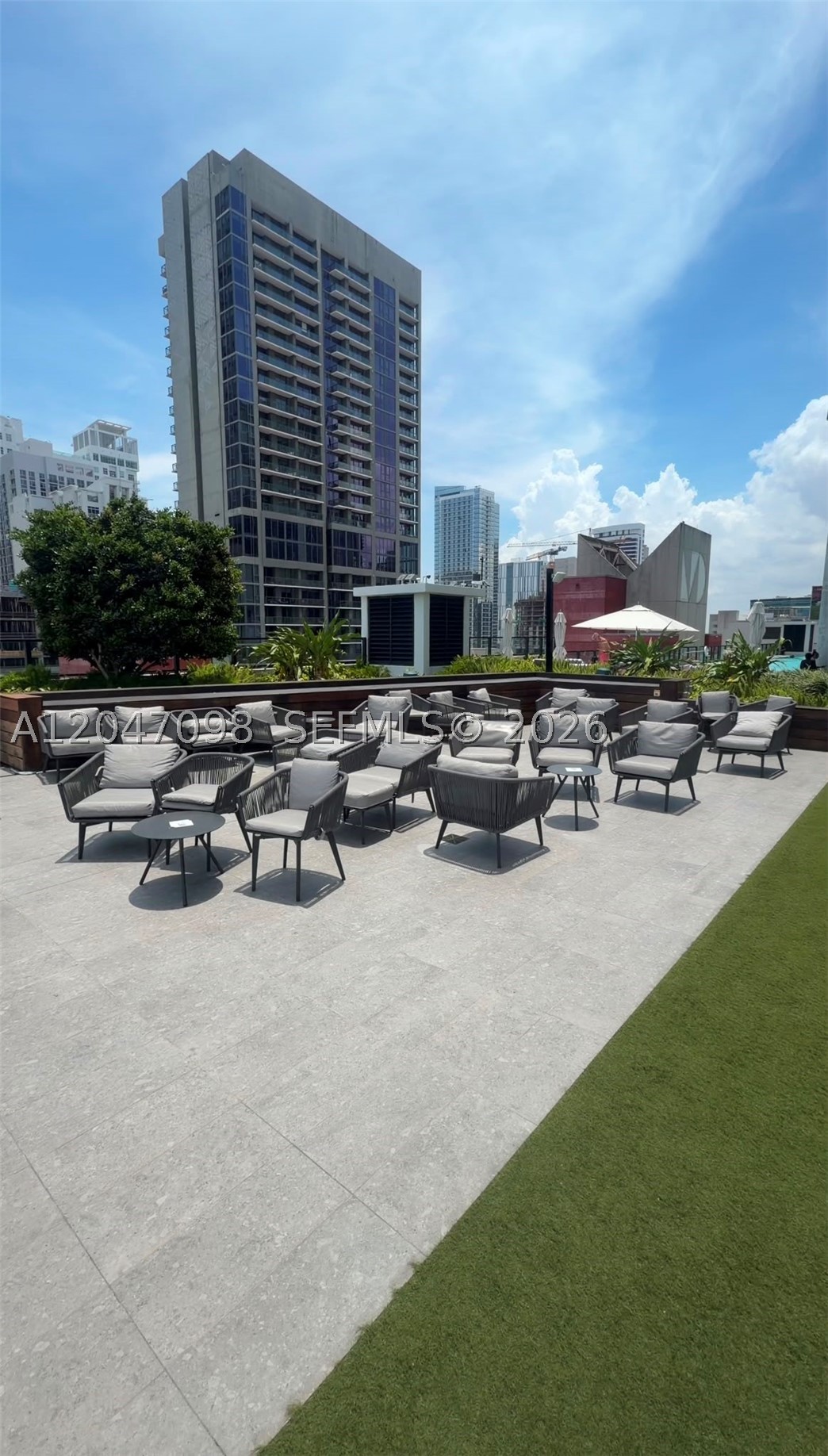 398 NE 5th St #4210, Miami FL 33132