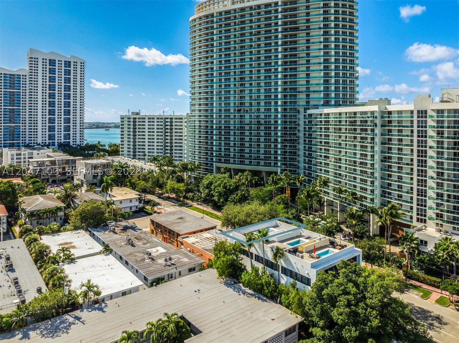1525 Bay Rd #1525, Miami Beach FL 33139