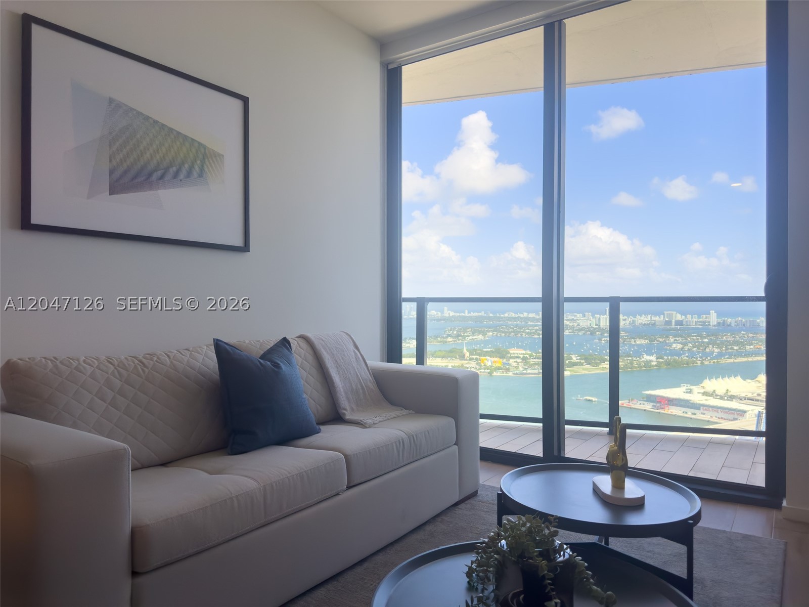 398 NE 5th St #4210, Miami FL 33132