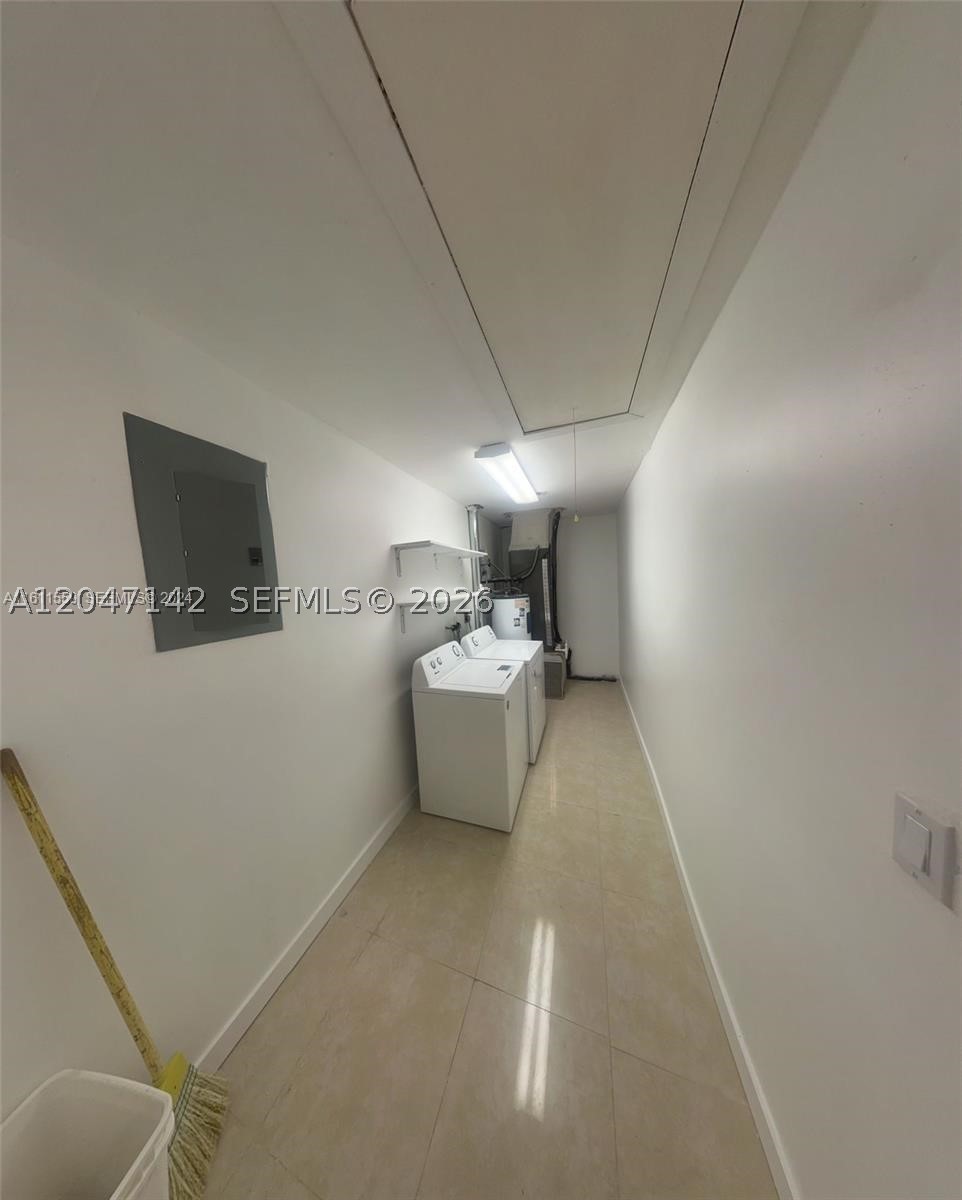 2701 NW 105th Ter, Coral Springs FL 33065