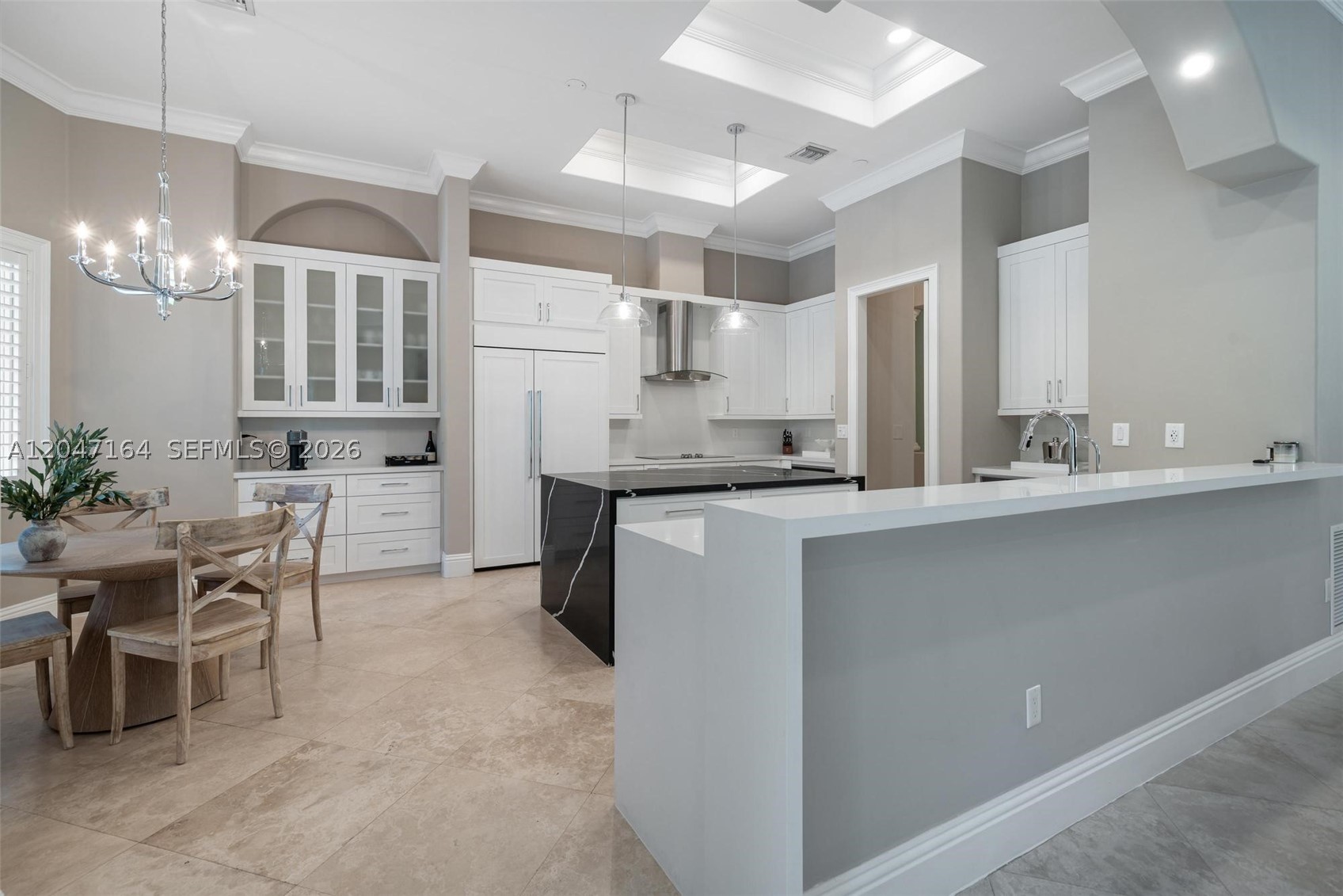 6890 SW 94th St, Pinecrest FL 33156