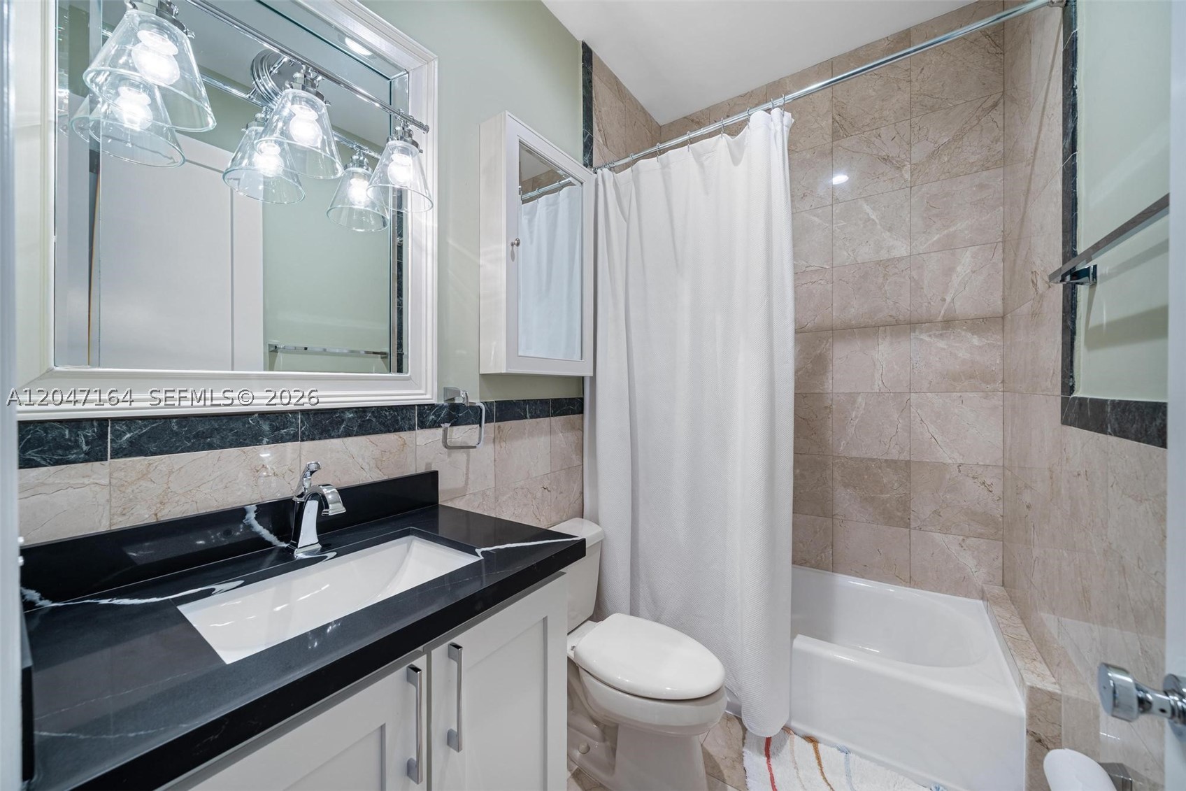 6890 SW 94th St, Pinecrest FL 33156