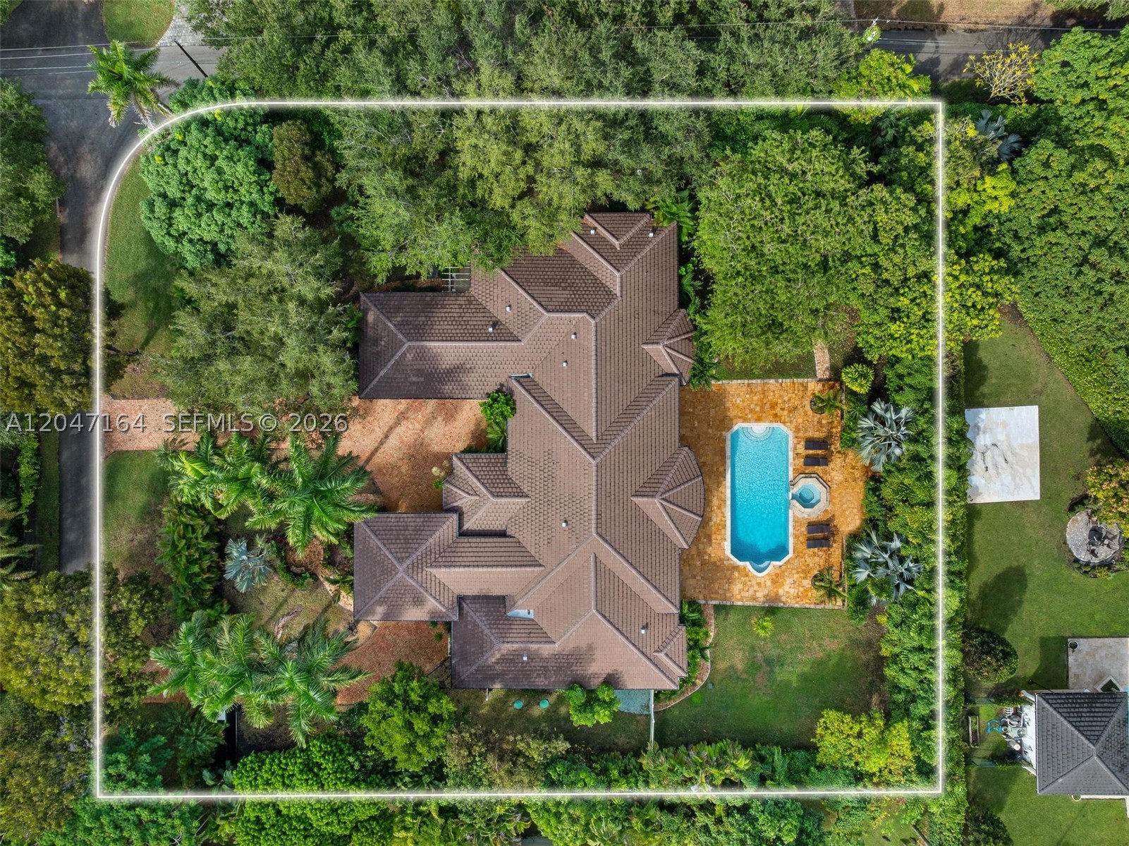 6890 SW 94th St, Pinecrest FL 33156