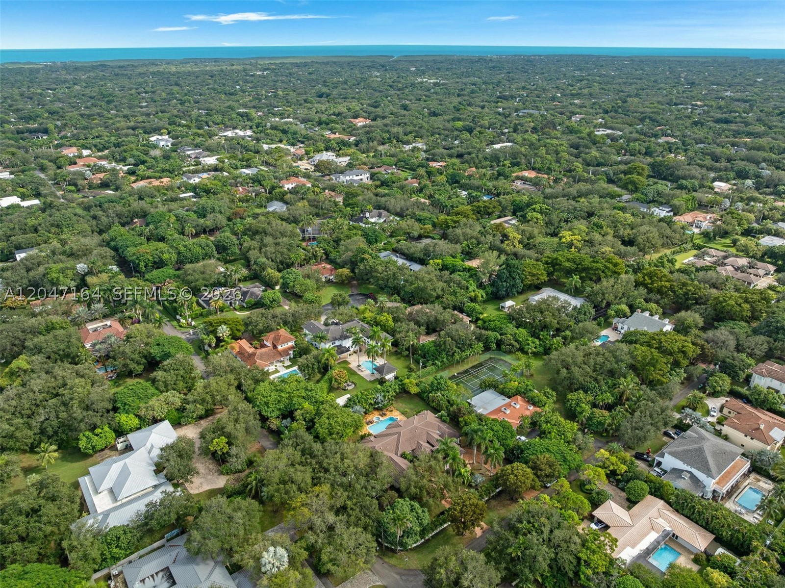 6890 SW 94th St, Pinecrest FL 33156
