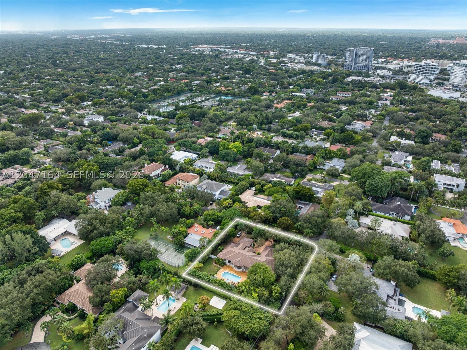 6890 SW 94th St, Pinecrest FL 33156