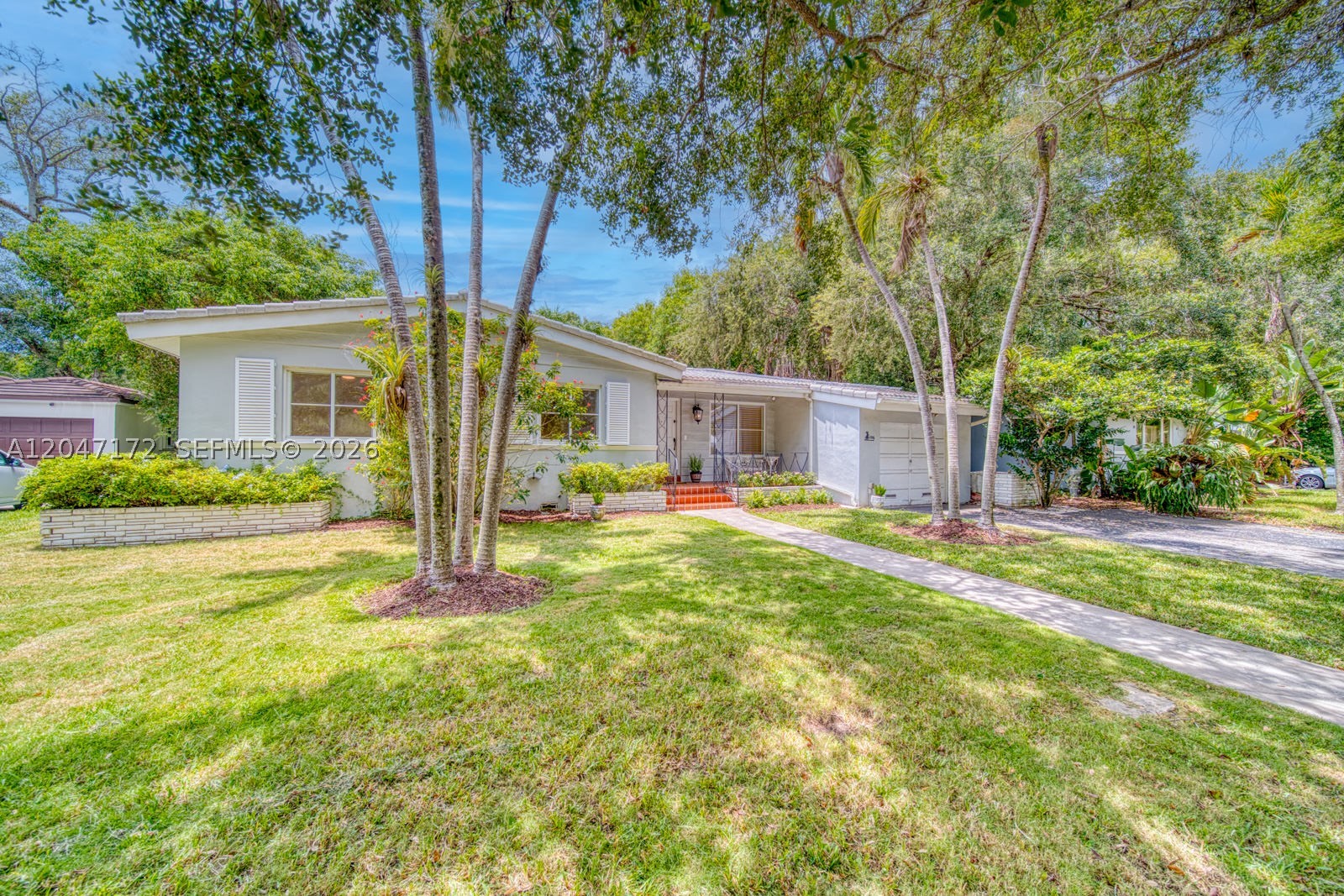 1116 Almeria Ave, Coral Gables FL 33134