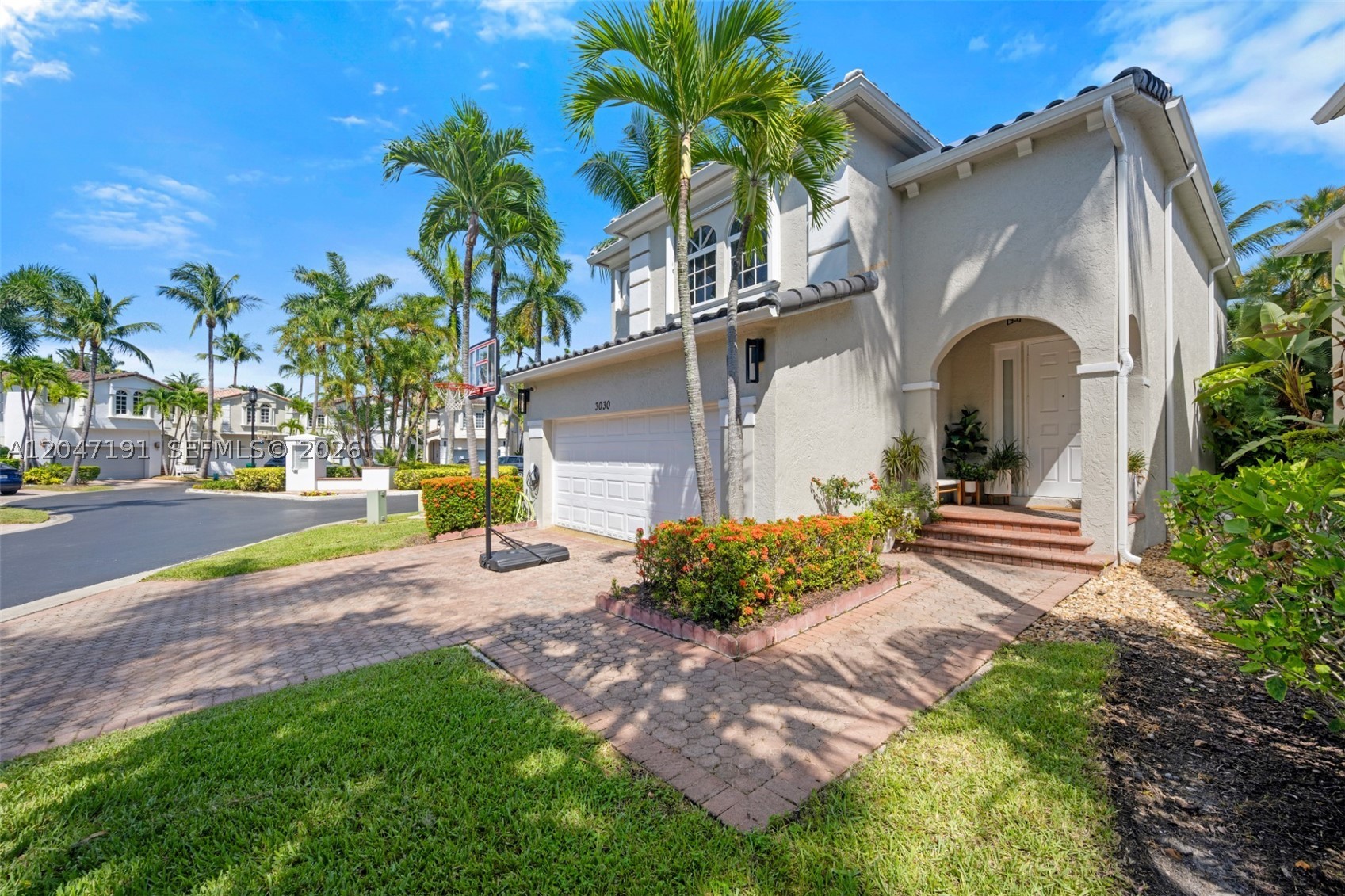 3030 NE 208th St, Aventura FL 33180