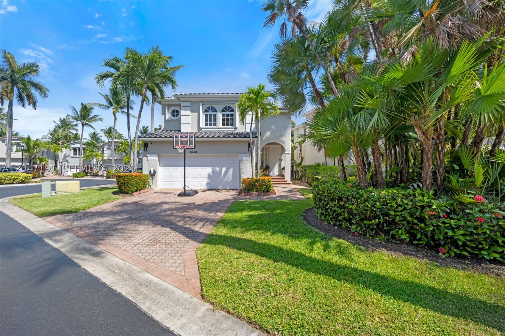3030 NE 208th St, Aventura FL 33180
