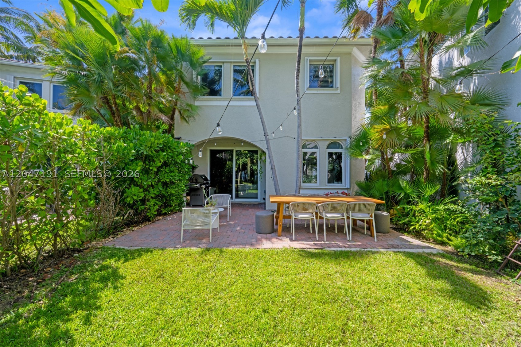3030 NE 208th St, Aventura FL 33180