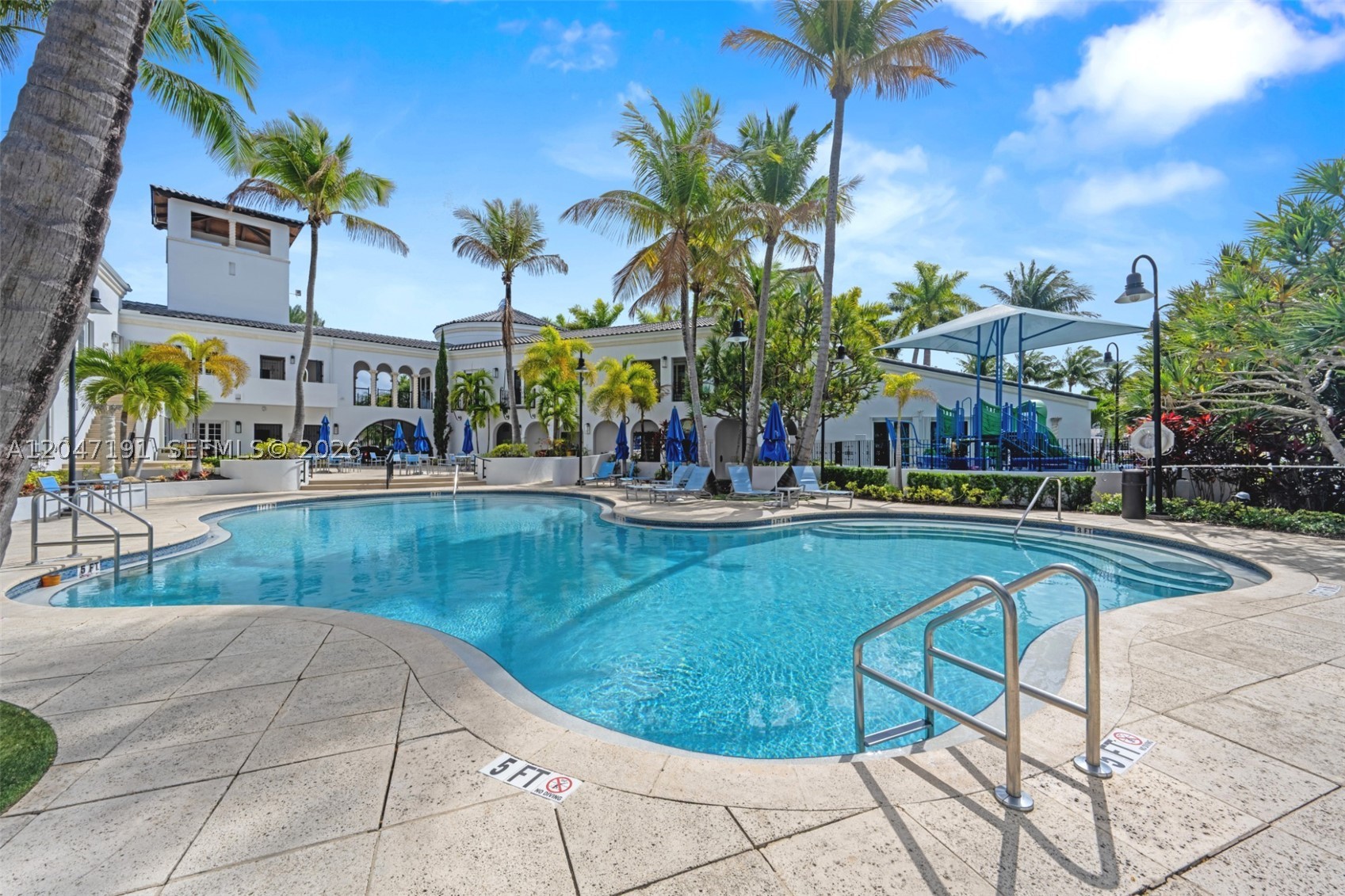 3030 NE 208th St, Aventura FL 33180