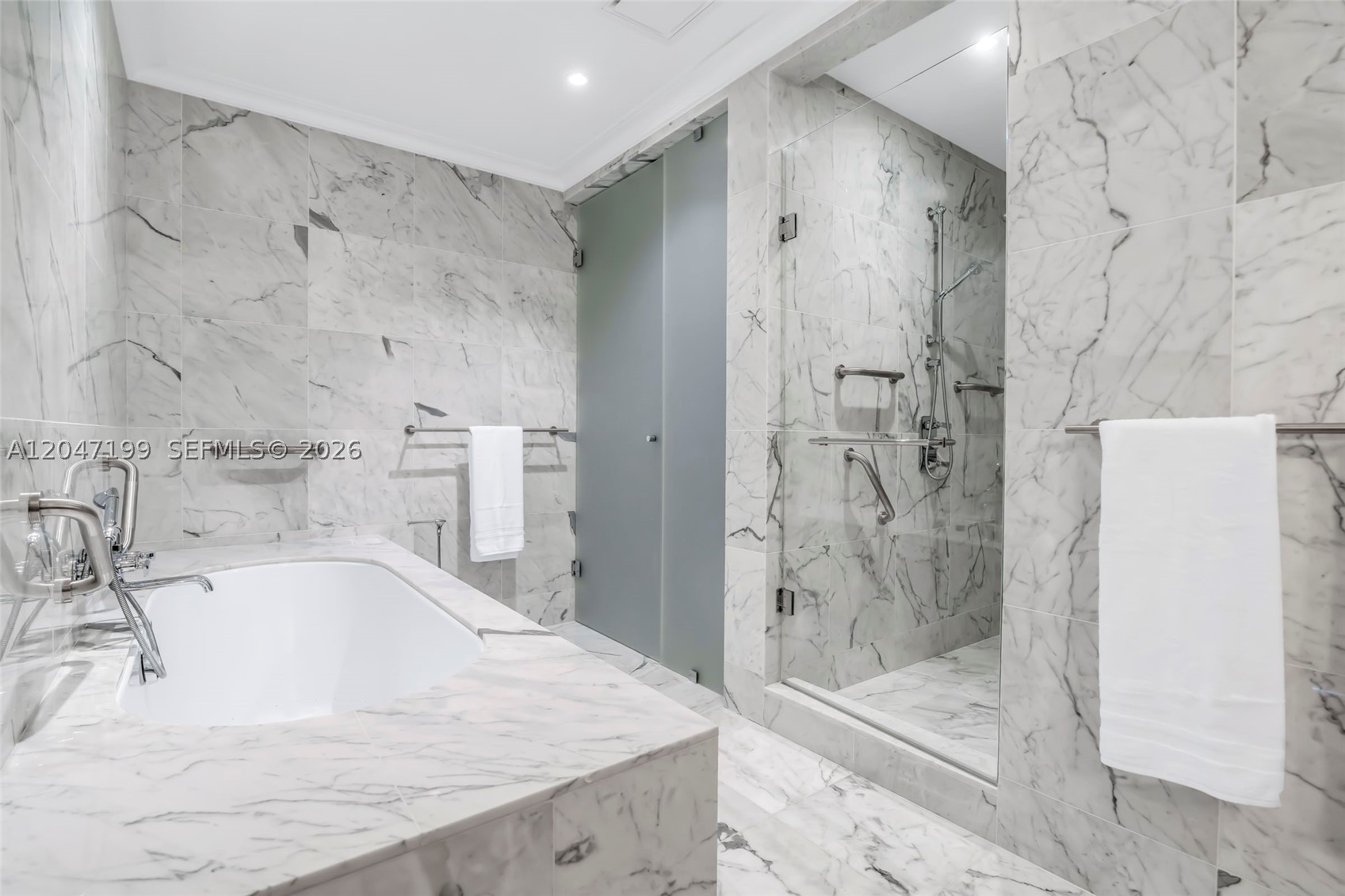 15701 Collins Ave #2903, Sunny Isles Beach FL 33160