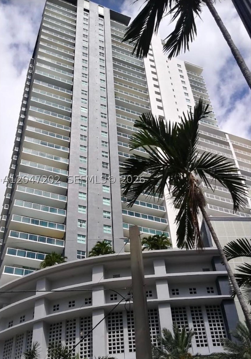 1250 S Miami Ave #2111, Miami FL 33130