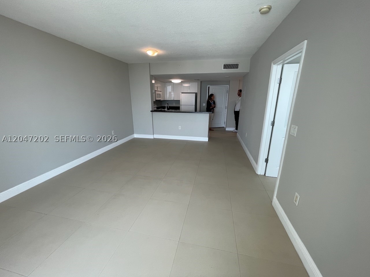 1250 S Miami Ave #2111, Miami FL 33130
