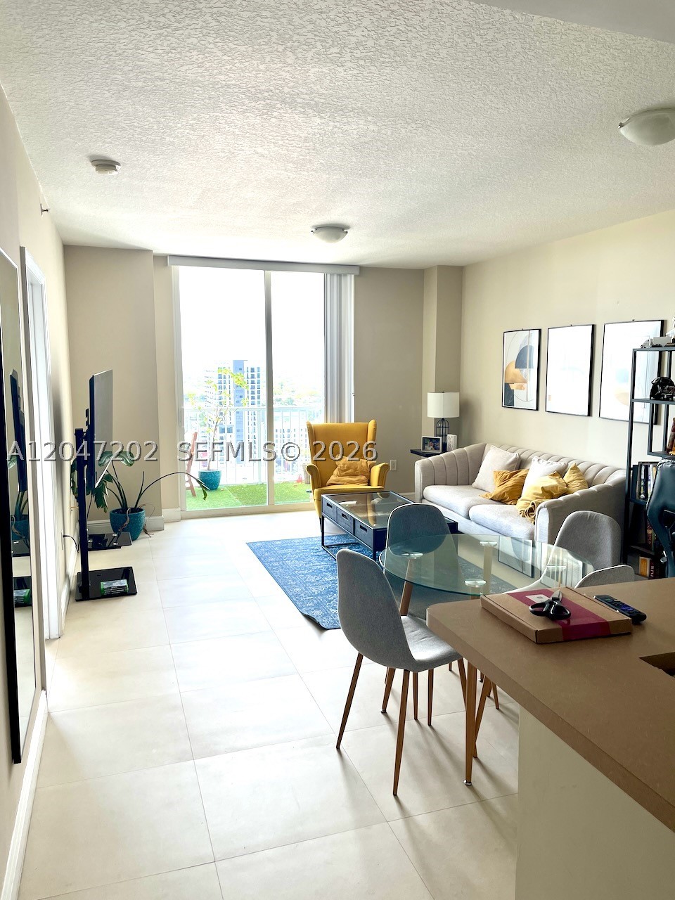 1250 S Miami Ave #2111, Miami FL 33130