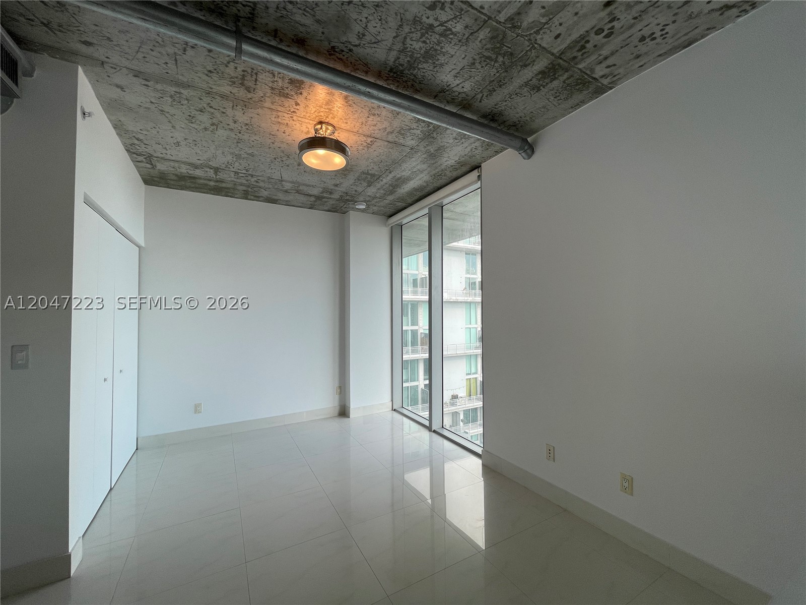 690 SW 1st Ct #3115, Miami FL 33130
