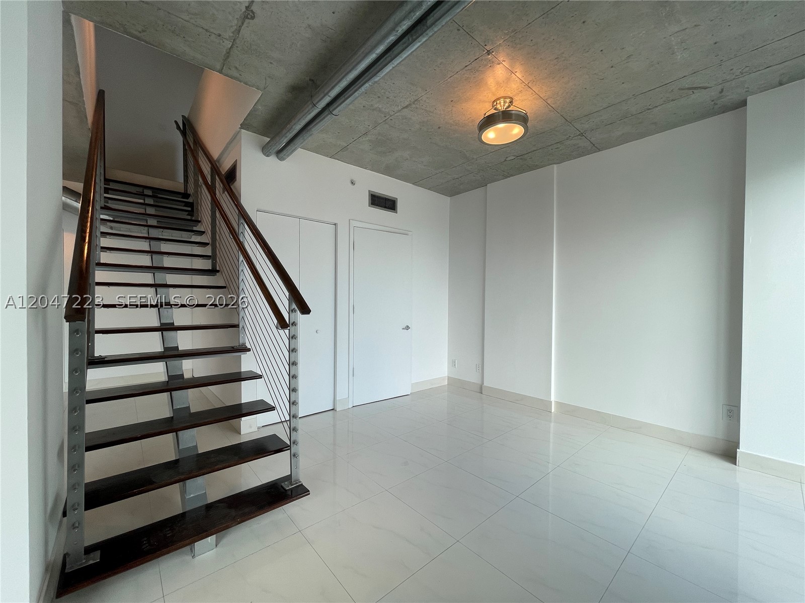 690 SW 1st Ct #3115, Miami FL 33130