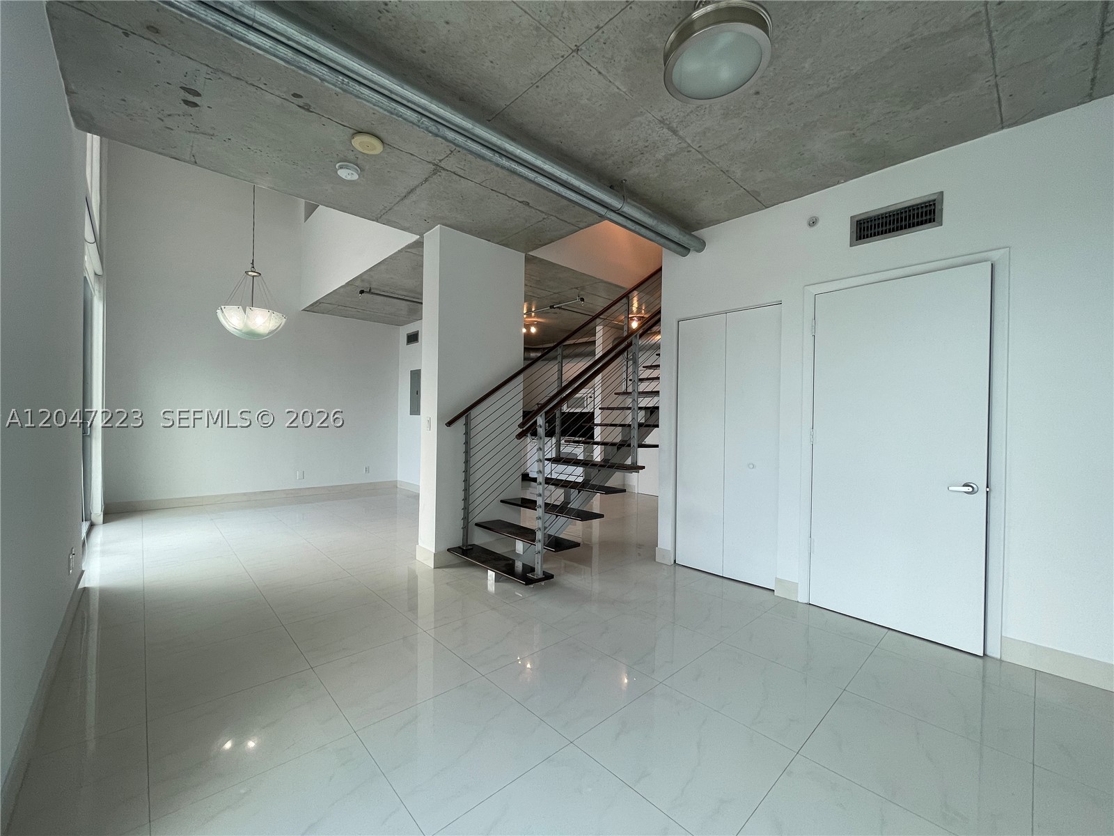 690 SW 1st Ct #3115, Miami FL 33130