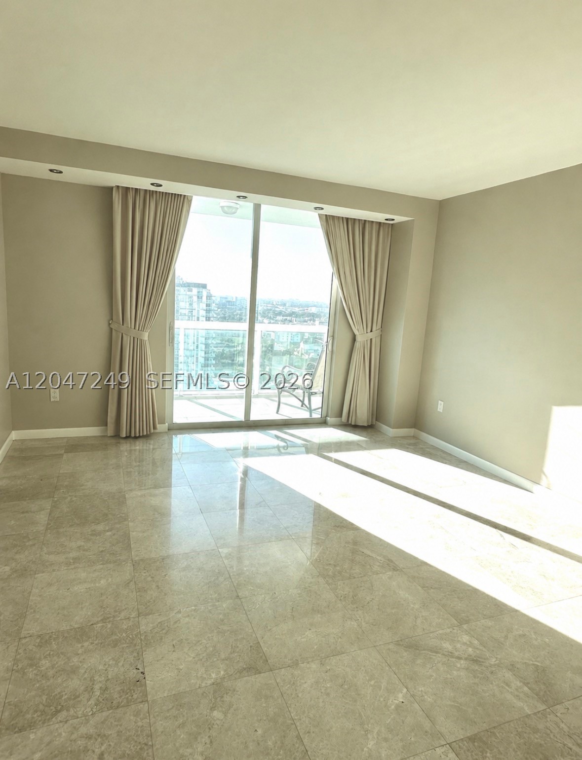1800 N Bayshore Dr #2315, Miami FL 33132