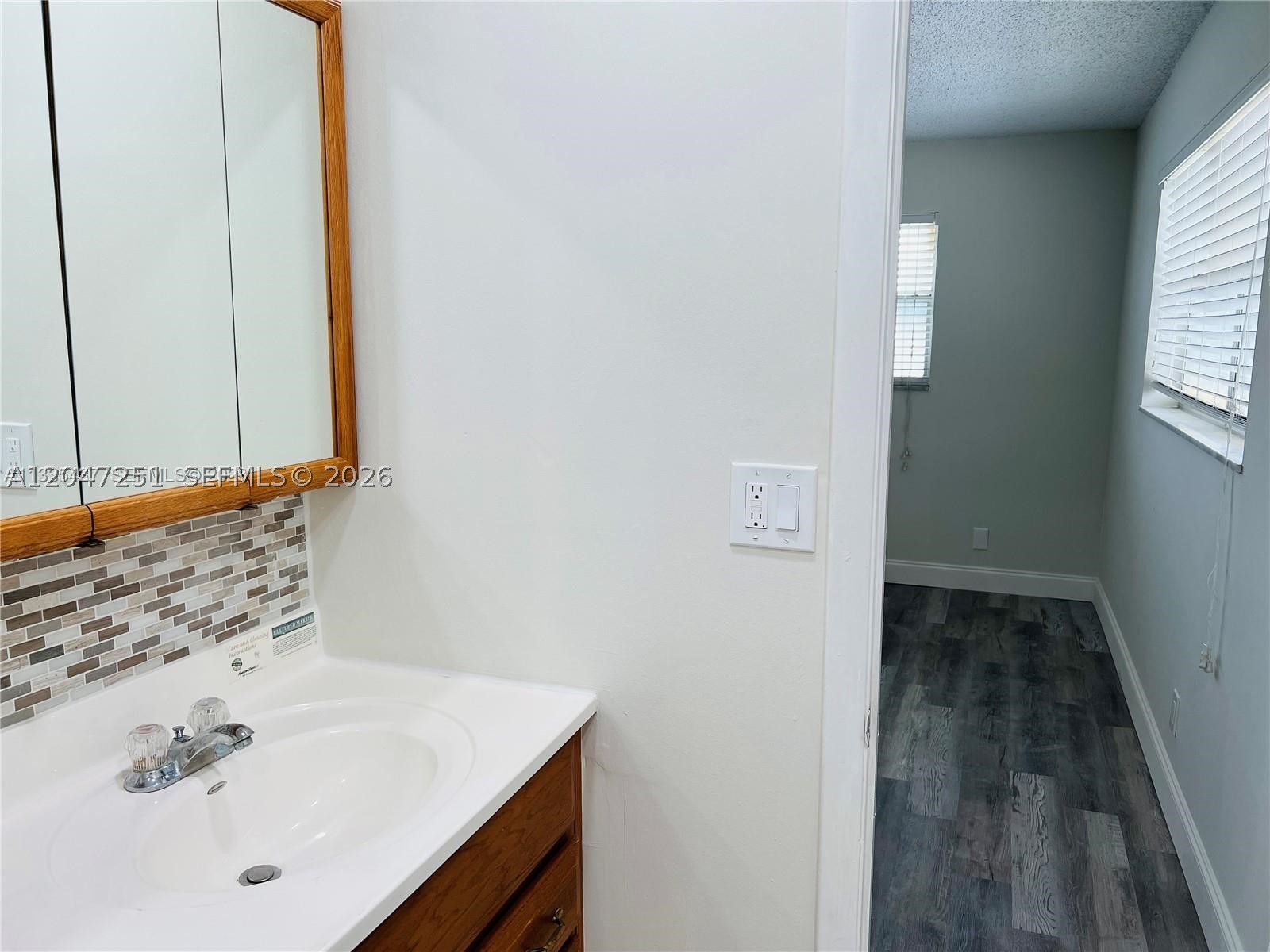 8025 S Colony Cir S #210, Tamarac FL 33321