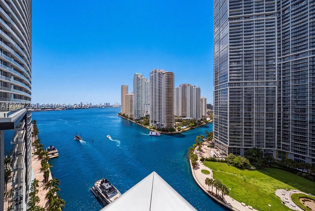 200 Biscayne Boulevard Way #5110, Miami FL 33131