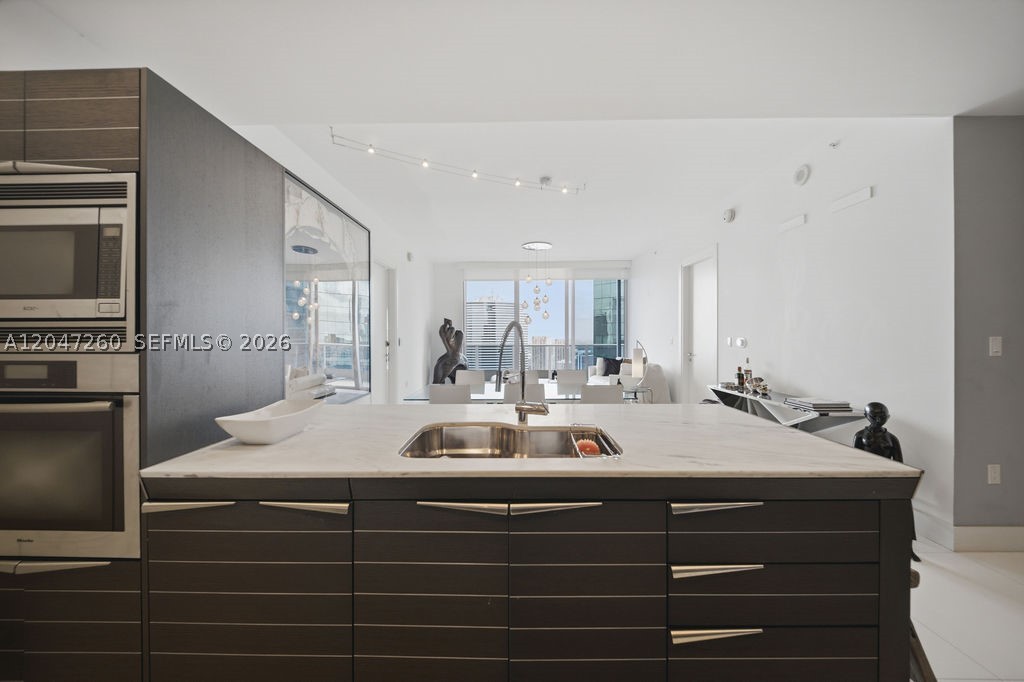 200 Biscayne Boulevard Way #5110, Miami FL 33131