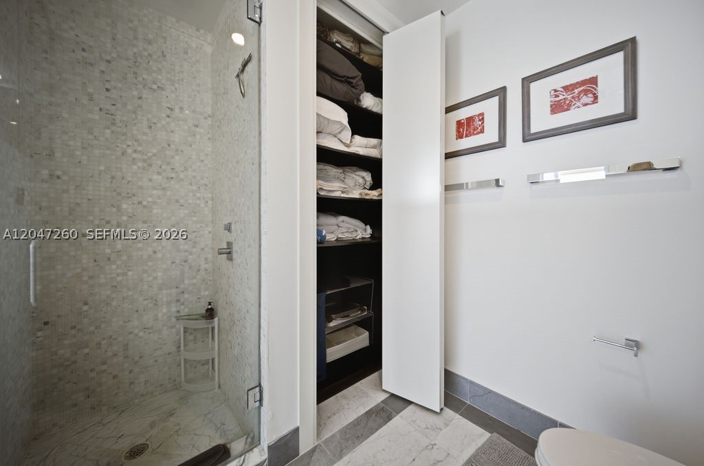 200 Biscayne Boulevard Way #5110, Miami FL 33131
