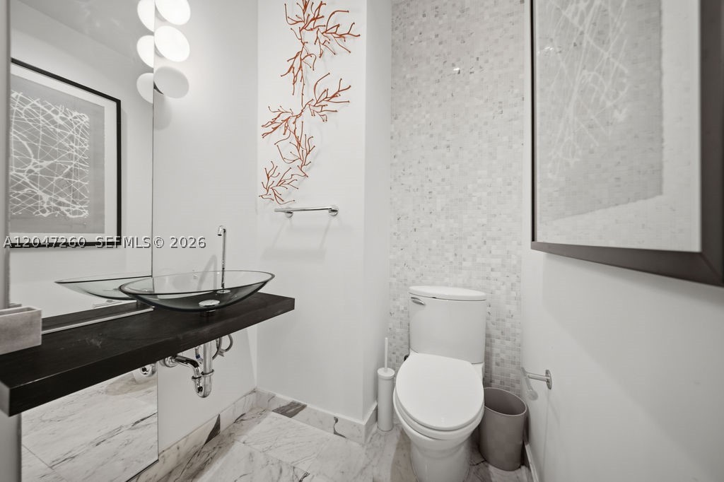 200 Biscayne Boulevard Way #5110, Miami FL 33131