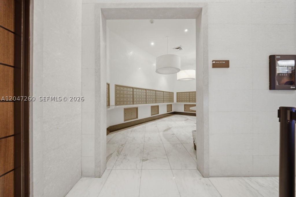 200 Biscayne Boulevard Way #5110, Miami FL 33131