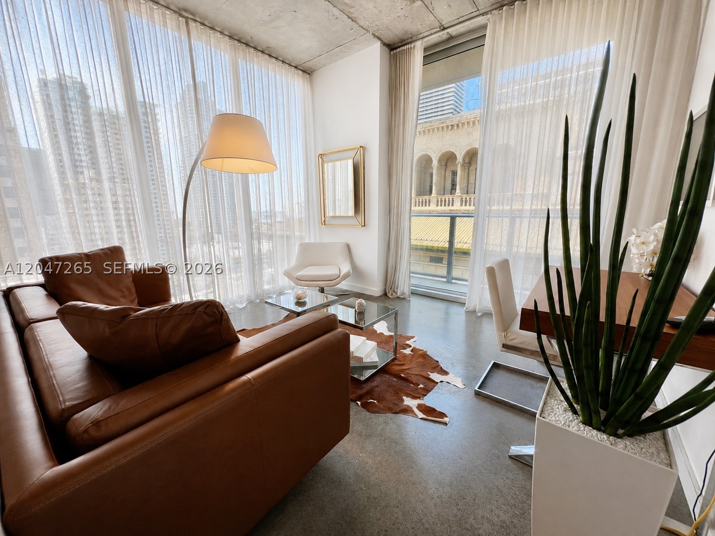 151 SE 1st St #1602, Miami FL 33131