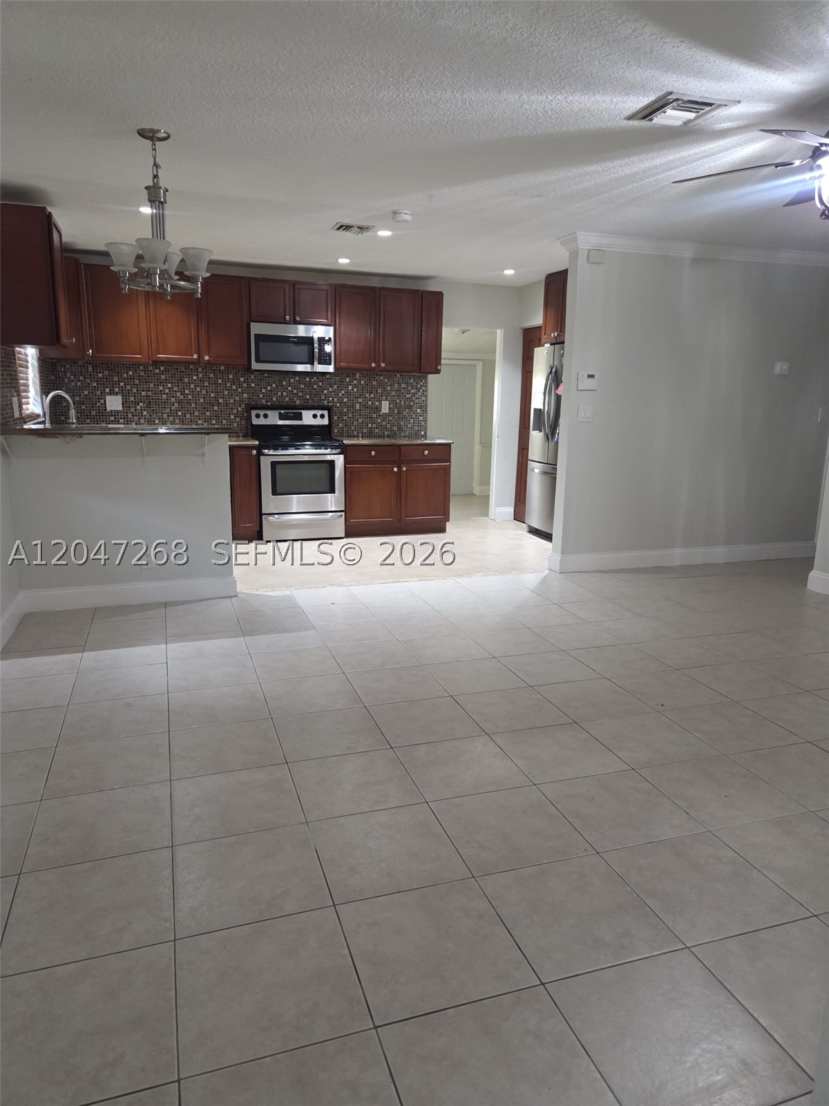 6118 Royal Palm Blvd, Margate FL 33063