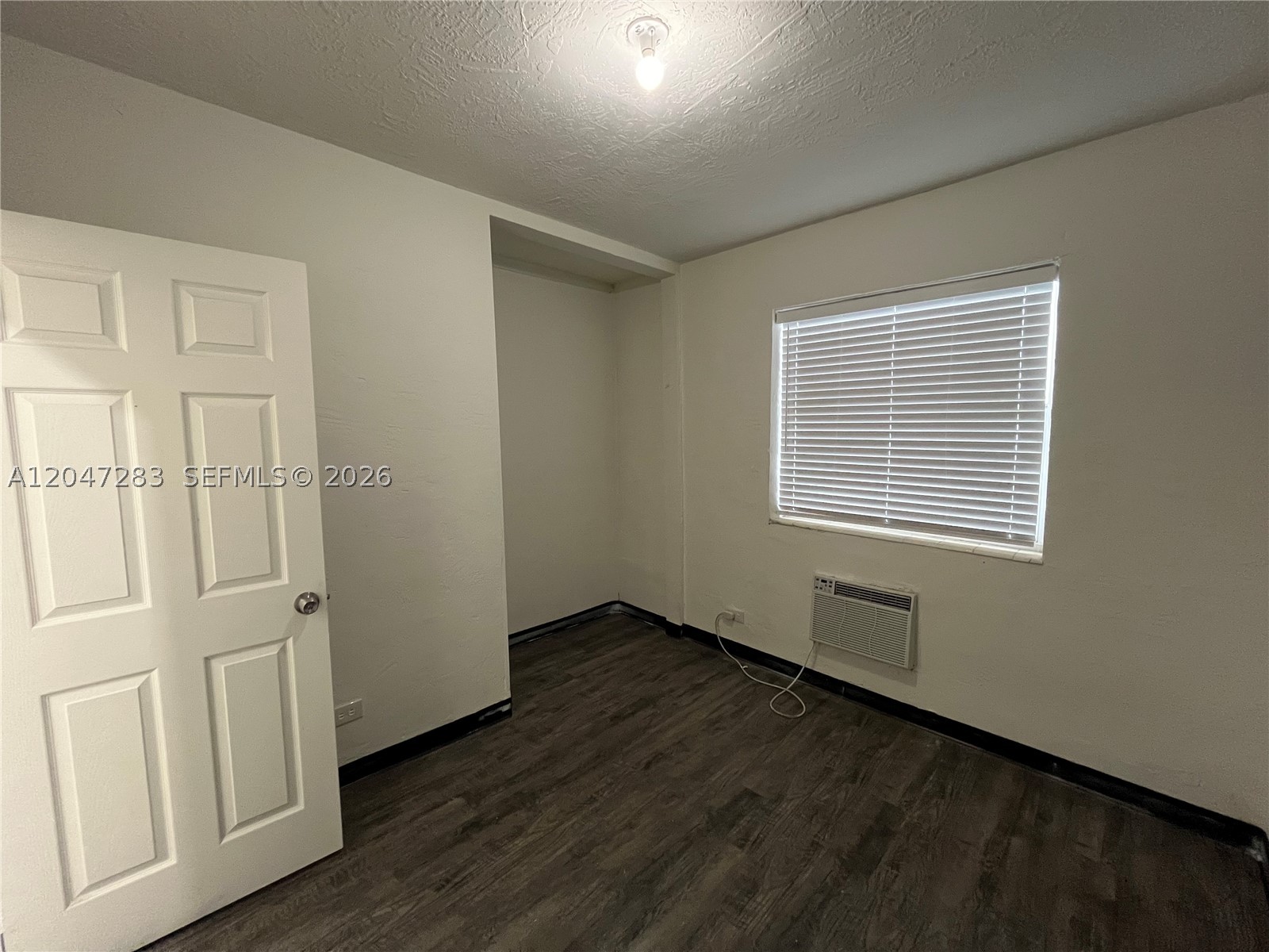 733 NW 4th Ave, Miami FL 33136
